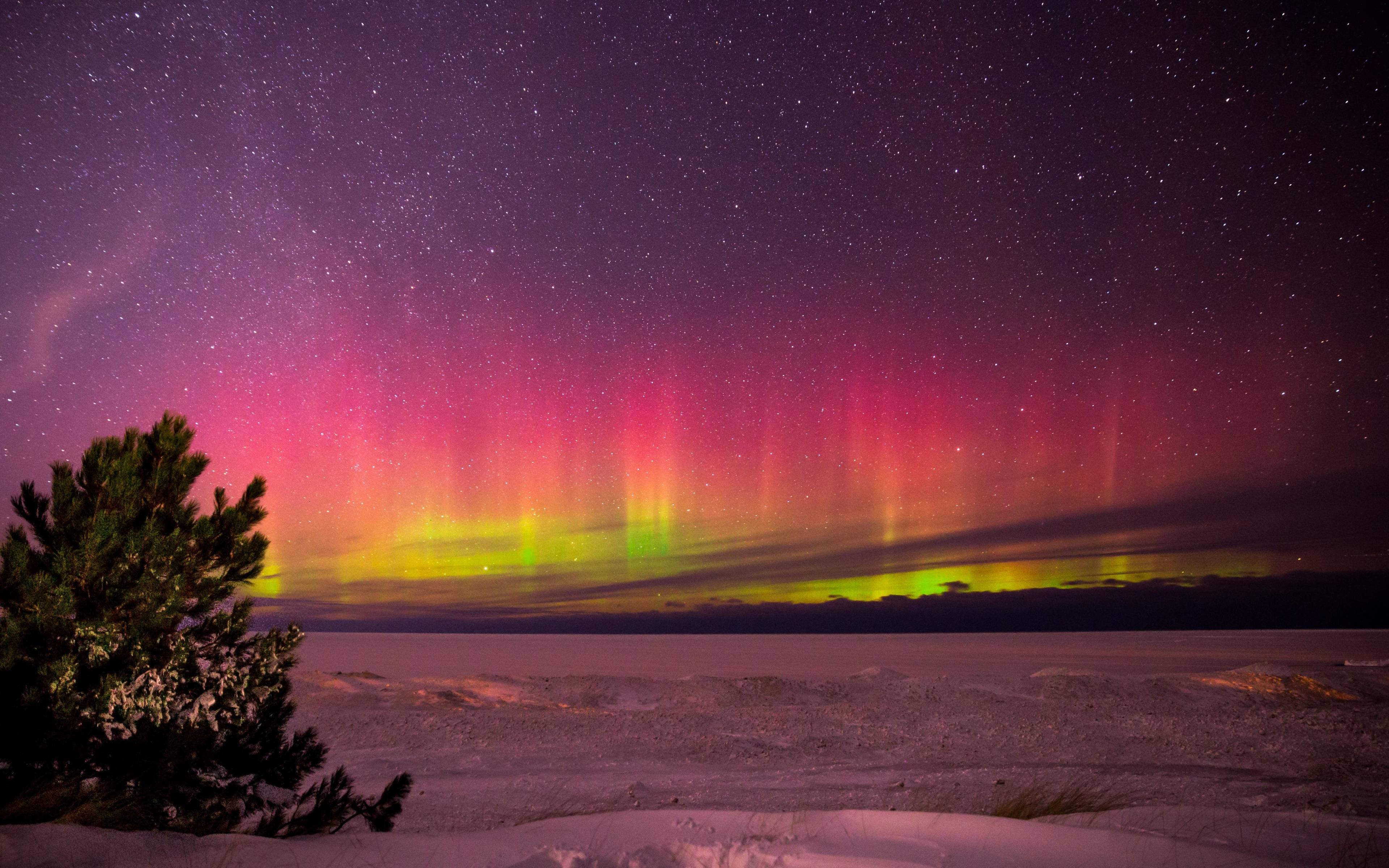 Download 3840x2400 wallpaper aurora borealis, marquette, landscape