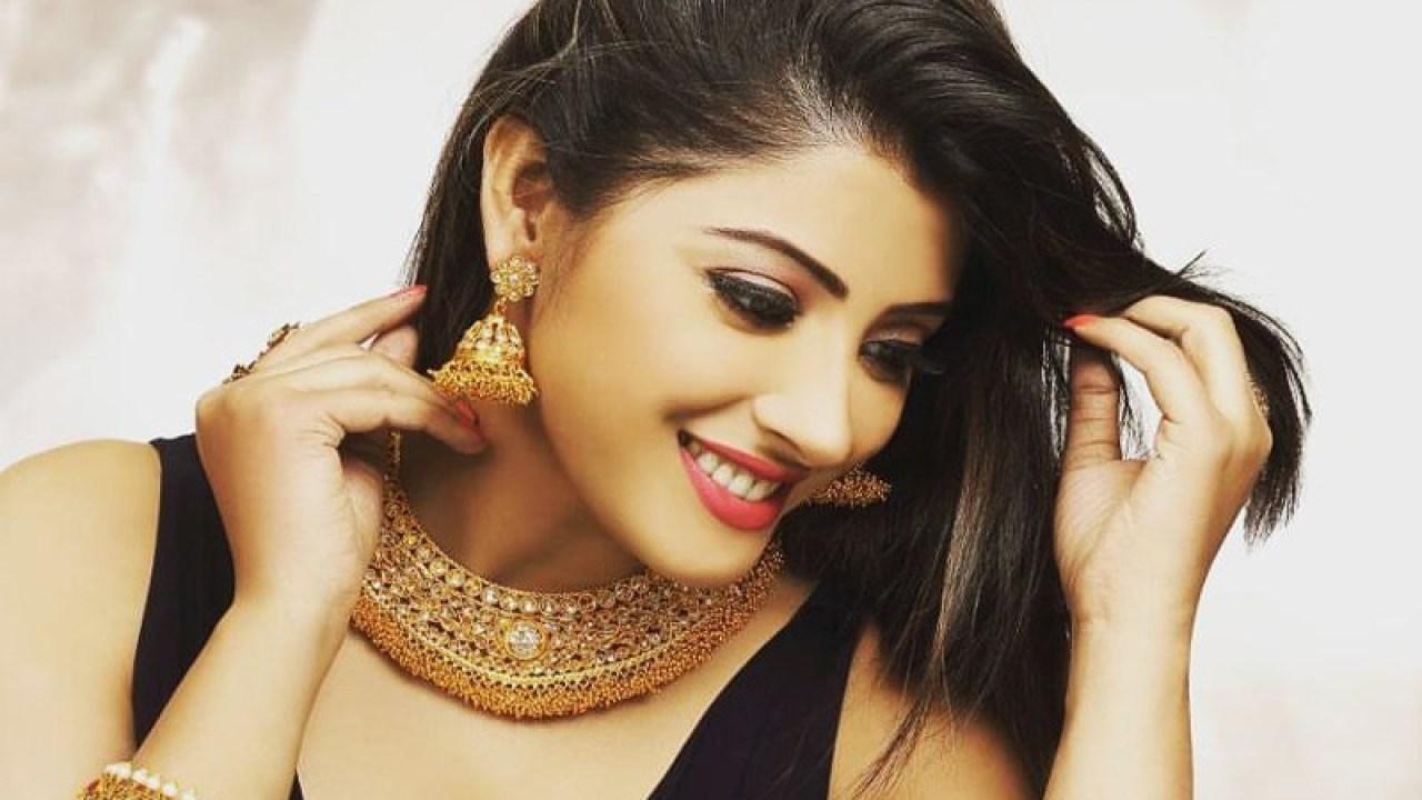 Sanchita Banerjee, Age, Height, Biography, Boyfriend, Family, Photo