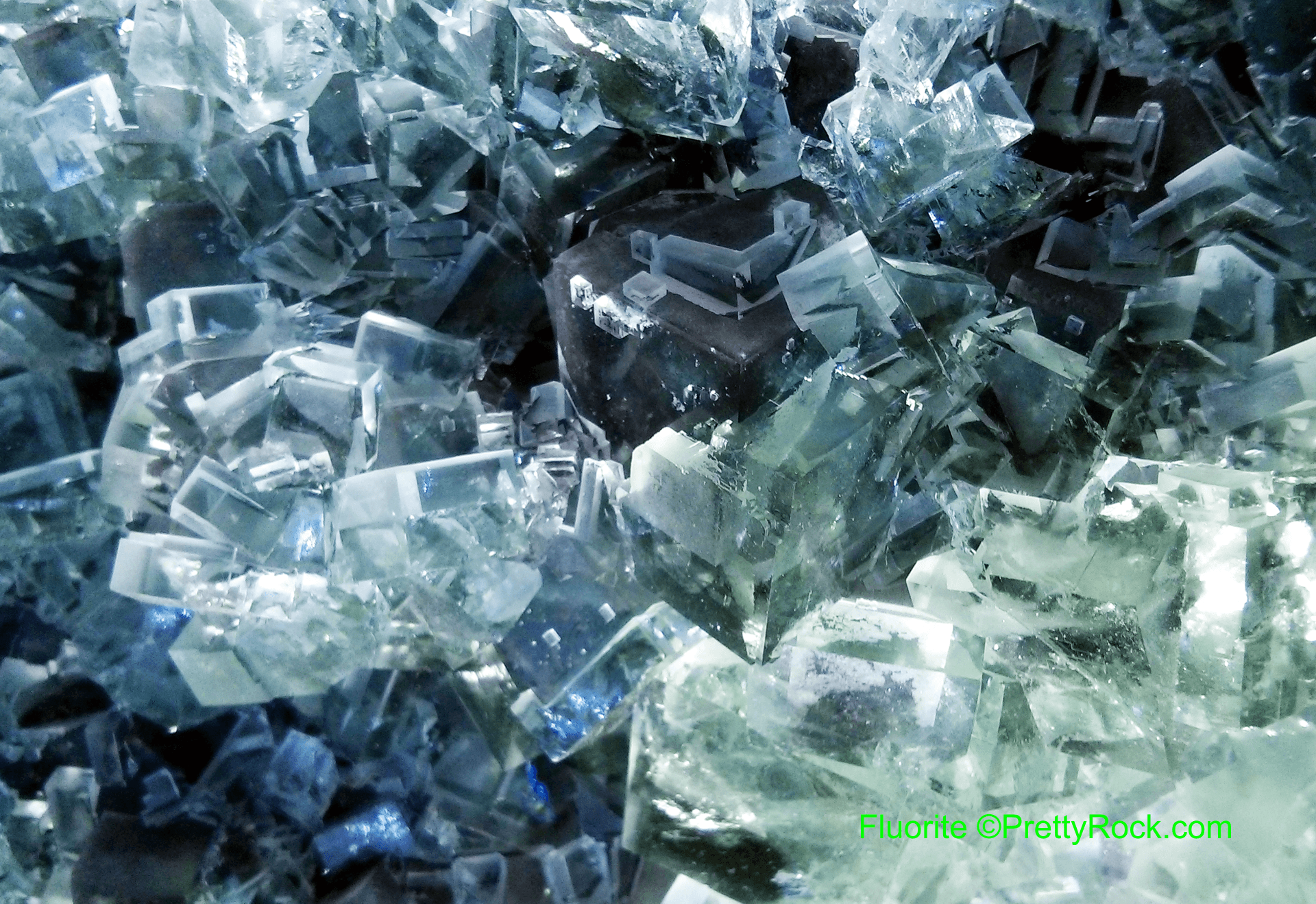 aquamarine gemstone