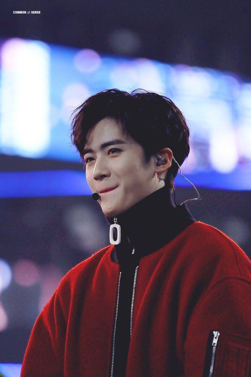 yanan pics on. LOVES. Pentagon, Cube ent, Kpop