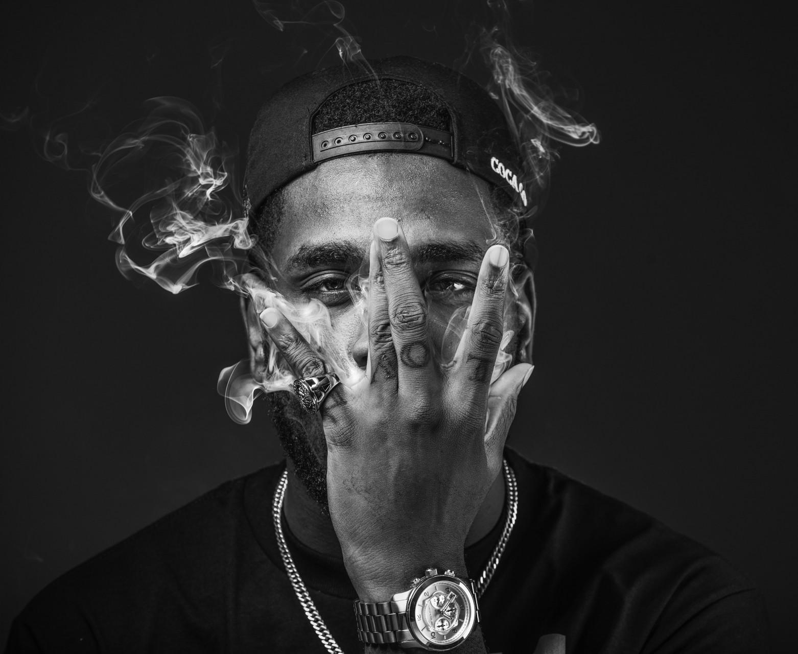 video Nigerian singer Burna boy discloses that he has offers