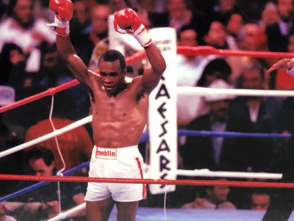 Sugar Ray Leonard Signed Picture Montage (GO)