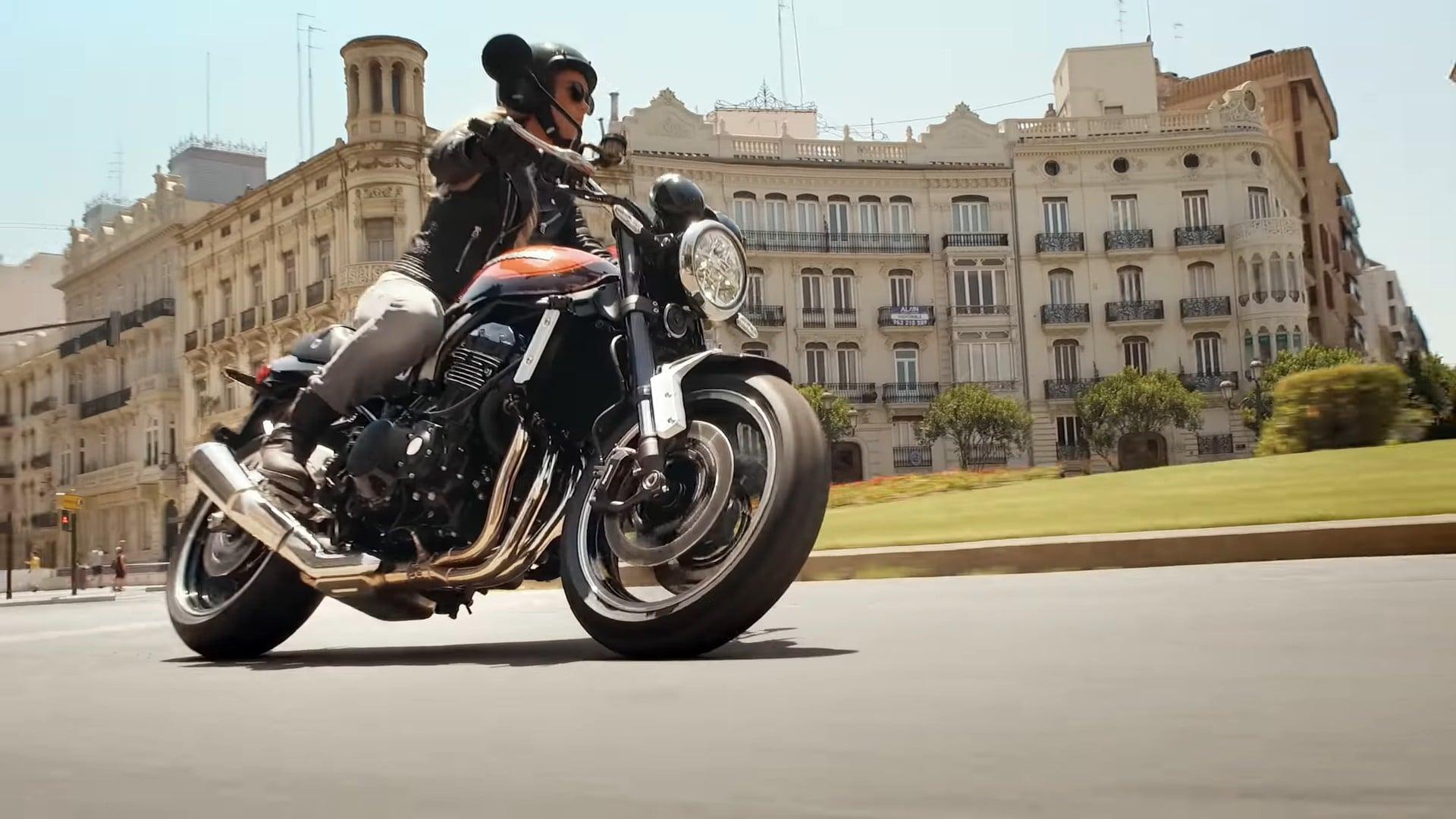 Kawasaki Z900RS wallpaper HD