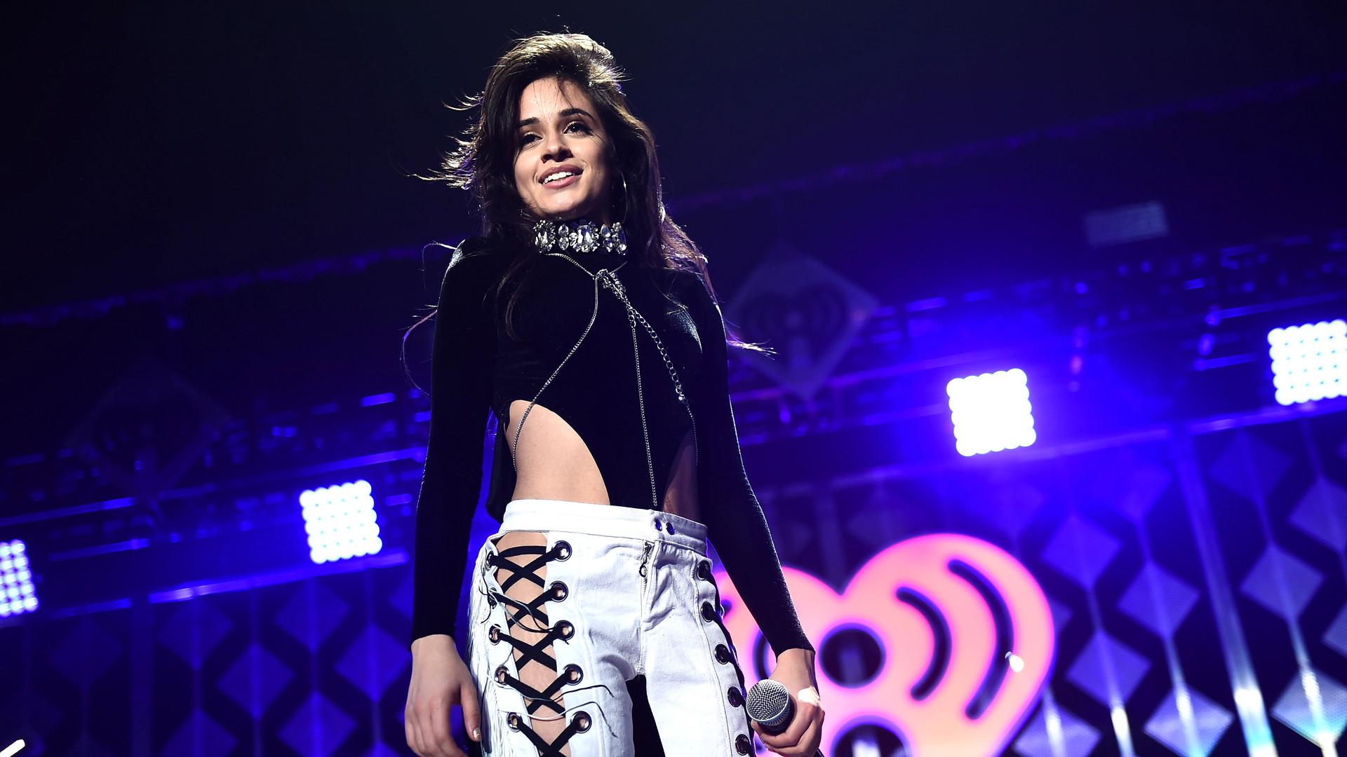 Camila Cabello Wallpaper