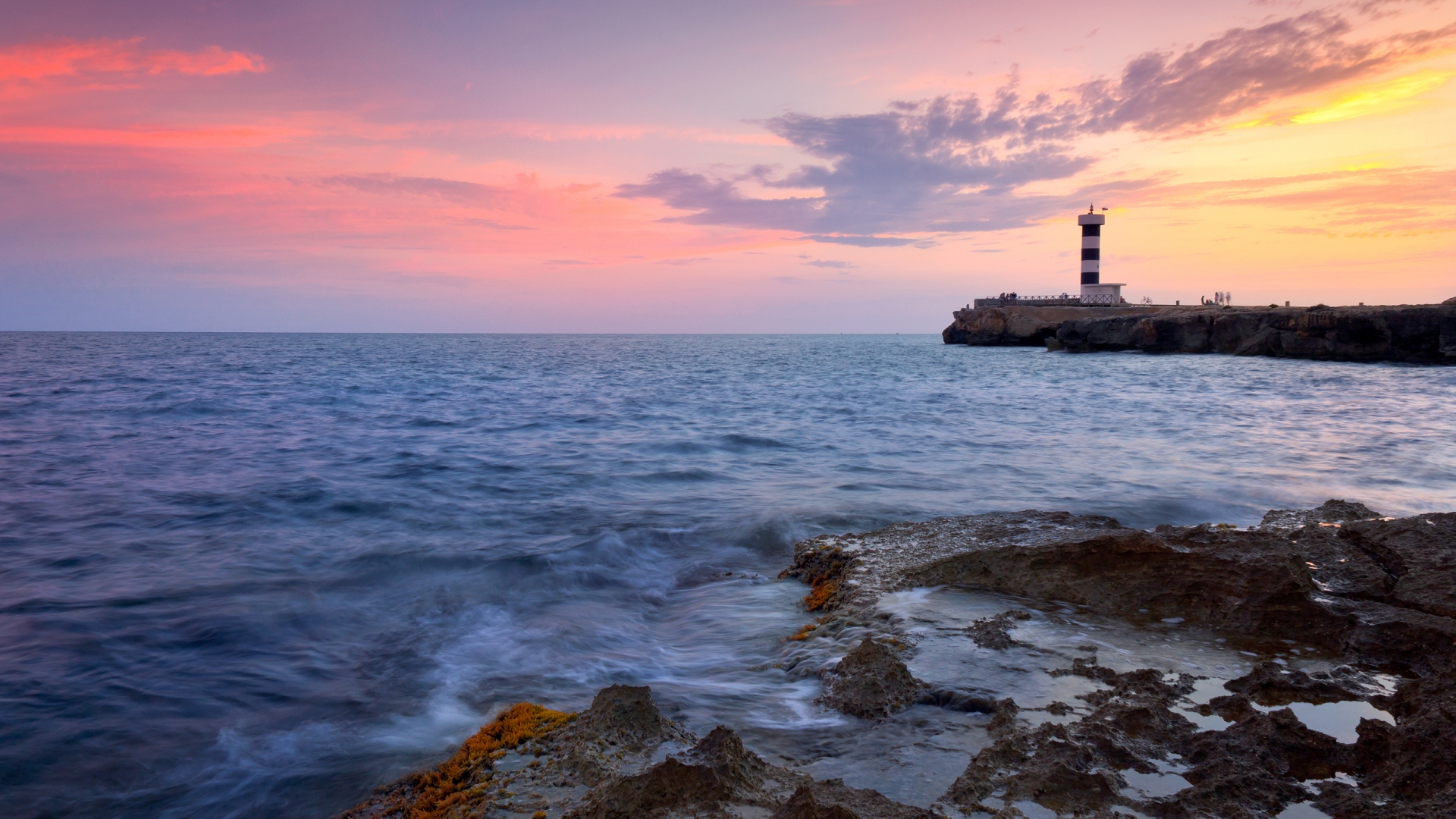 Beautiful Lighthouses at Sunset HD Wallpaper, Background Image