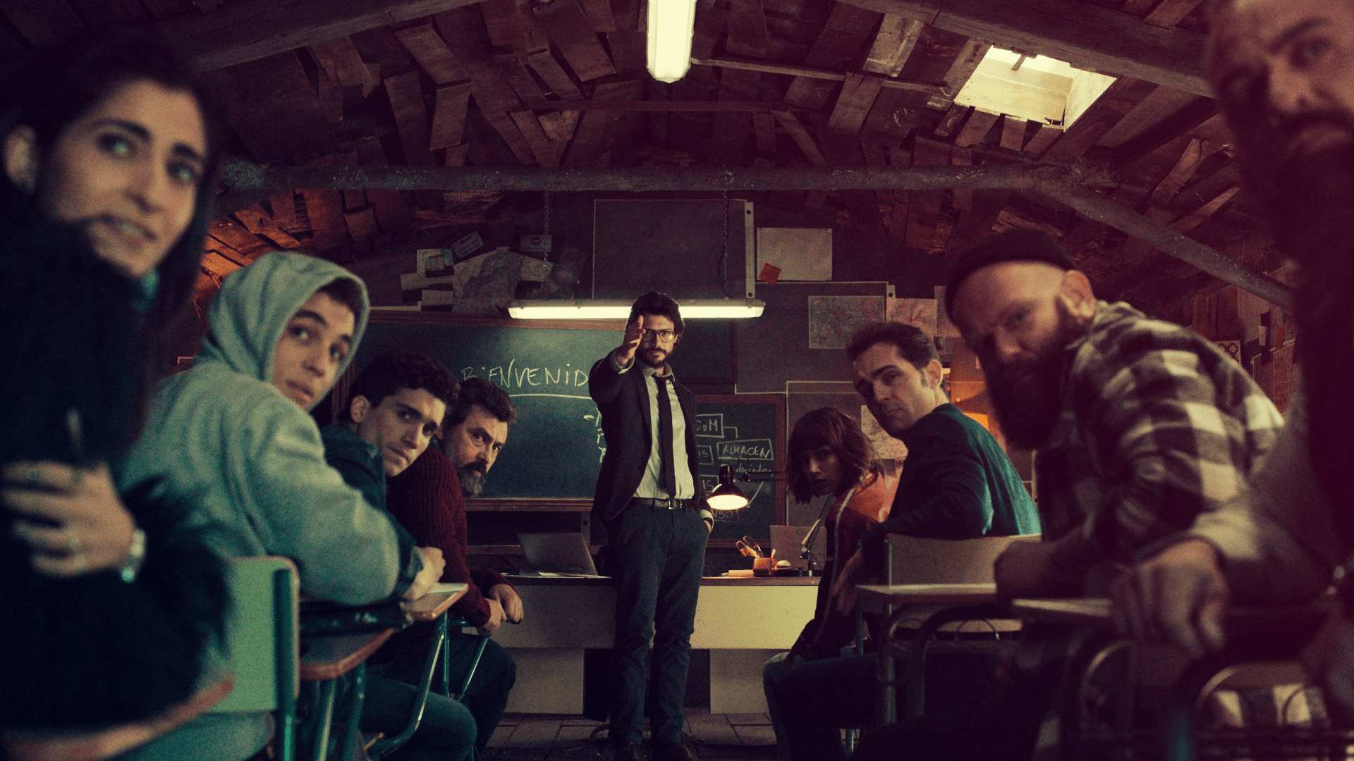 Relembre TUDO o que aconteceu na primeira parte de La casa de Papel