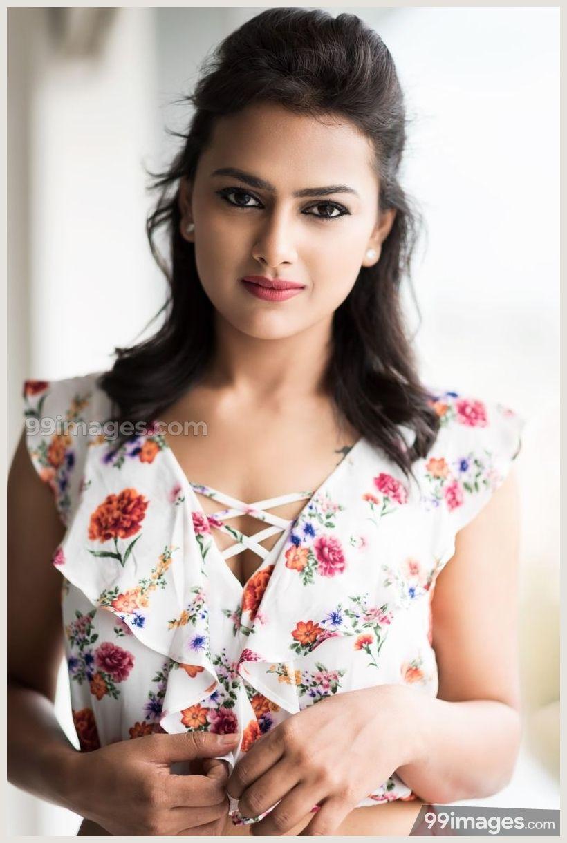 Shraddha Srinath Hot HD Photo (1080p). Shraddha