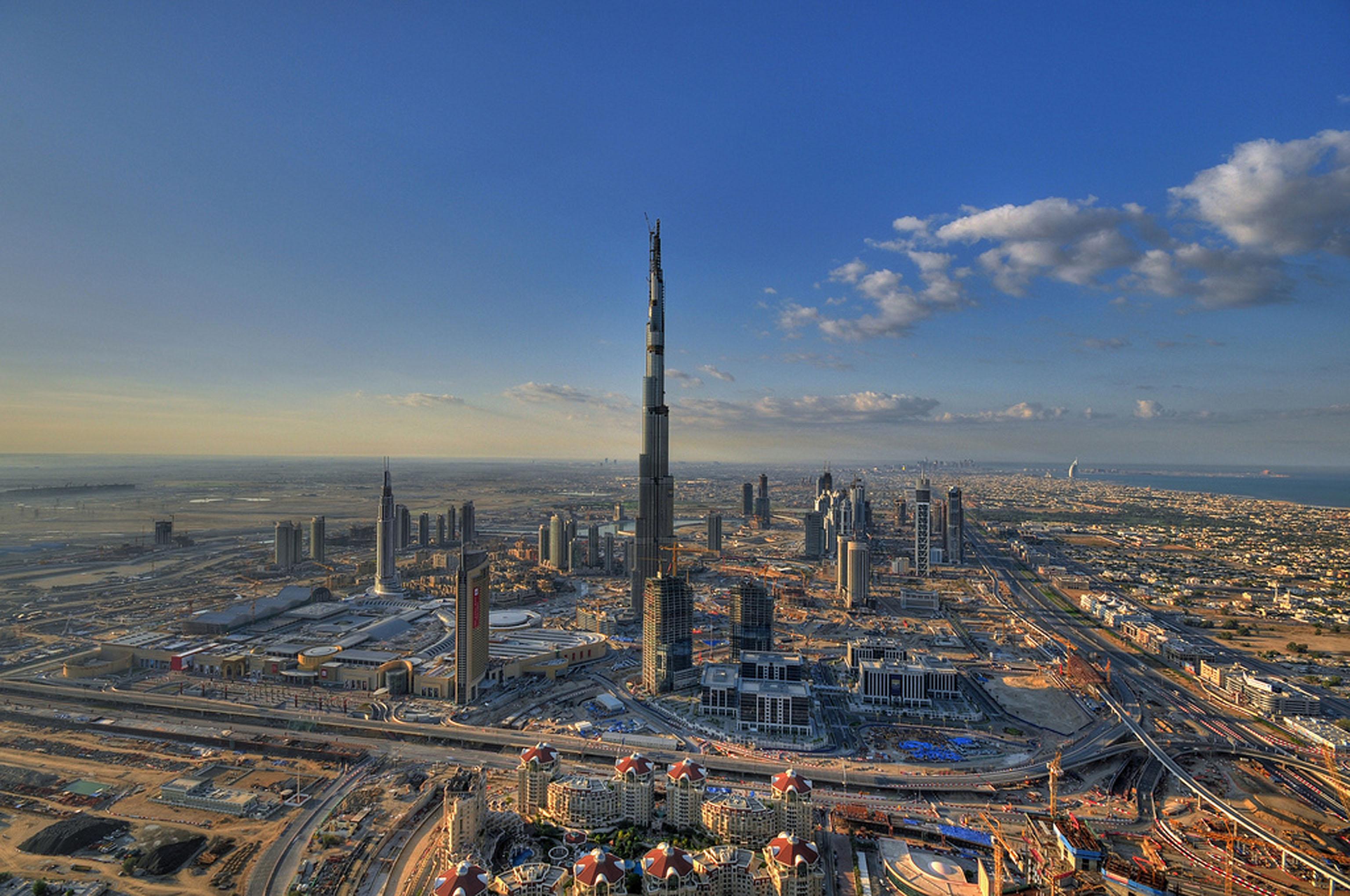 Burj Khalifa View From Space Resolution Photographs Free