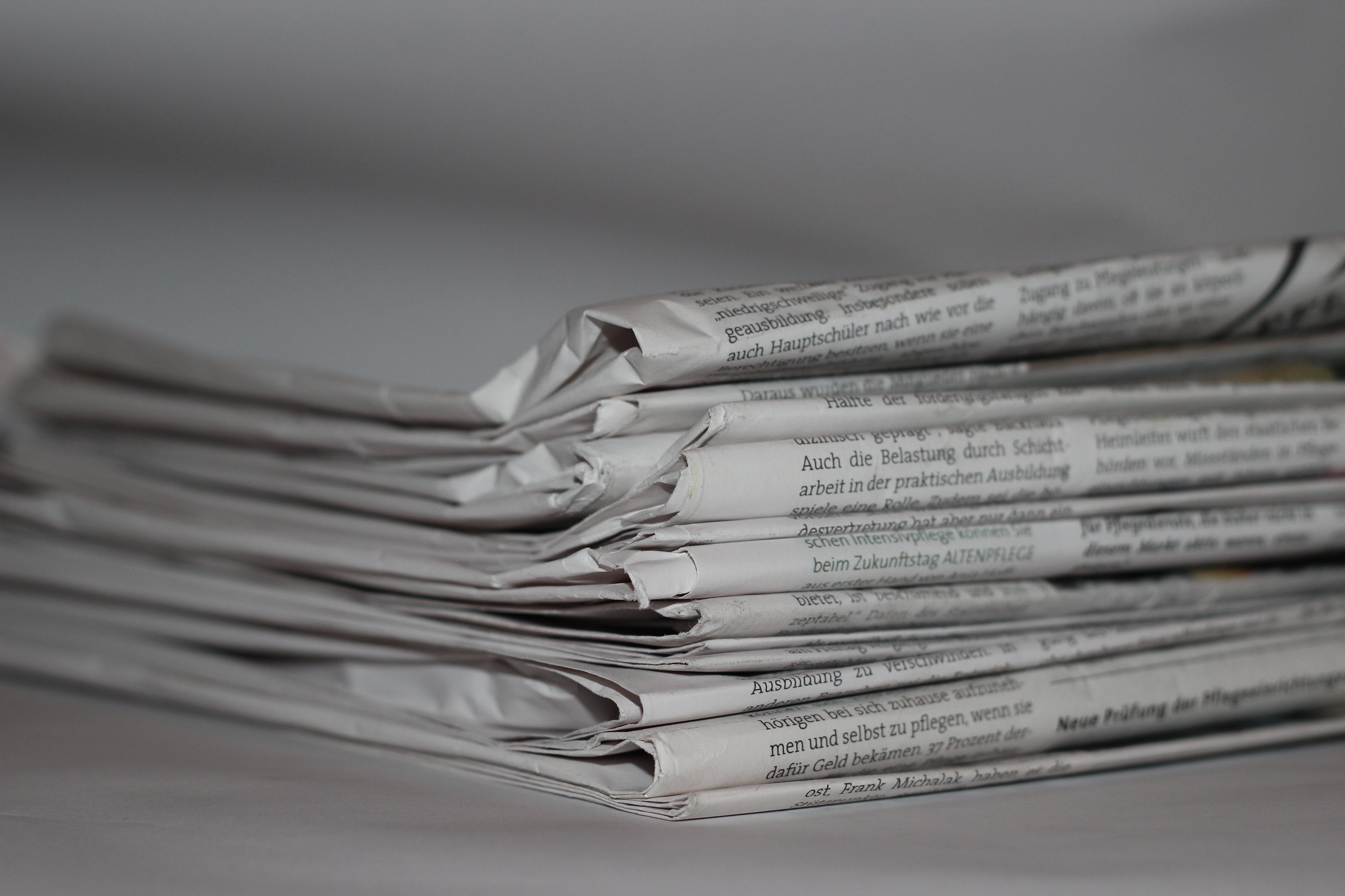 Folded Newspapers , Image, Wallpaper, HD Picture