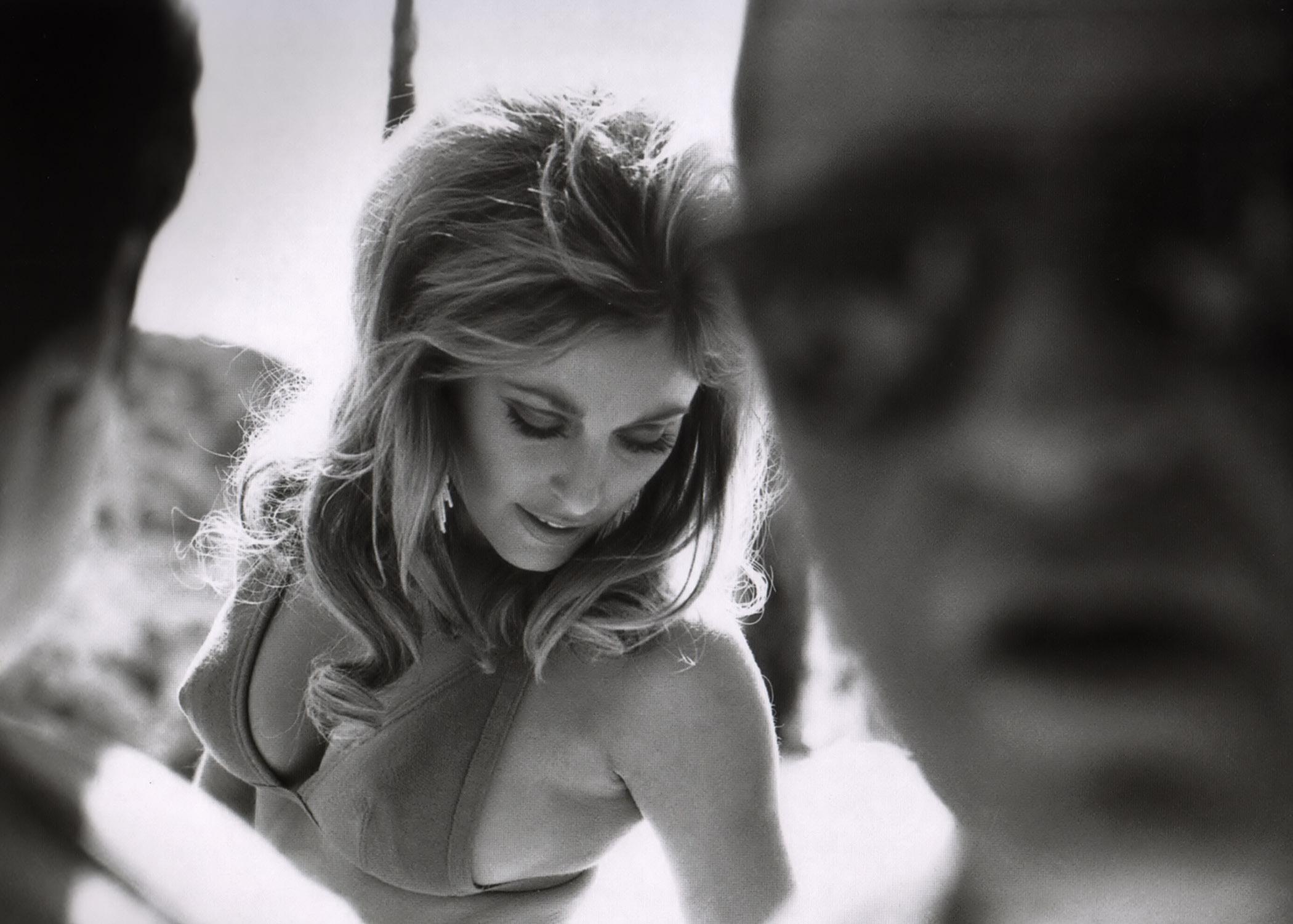 Free download Sharon Tate Wallpaper Image Photo Picture