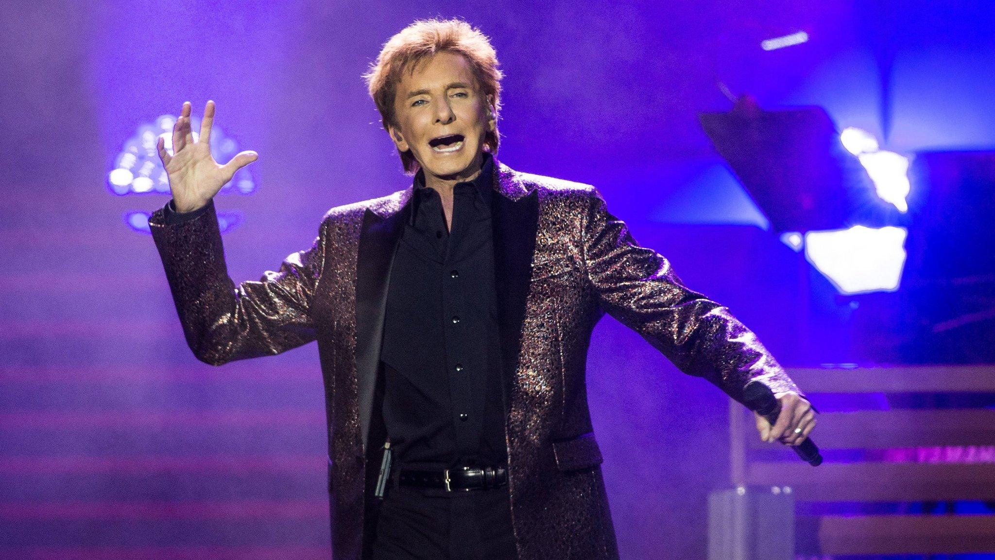 Barry Manilow, 02 Arena, London