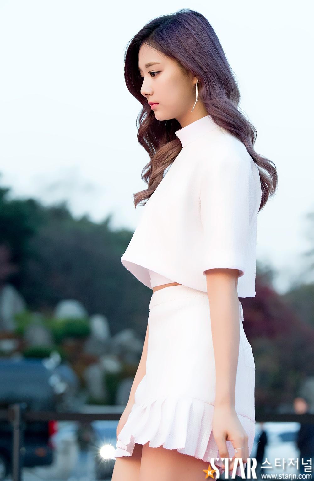 Download Tzuyu Image Wallpaper iPhone Free Wallpaper