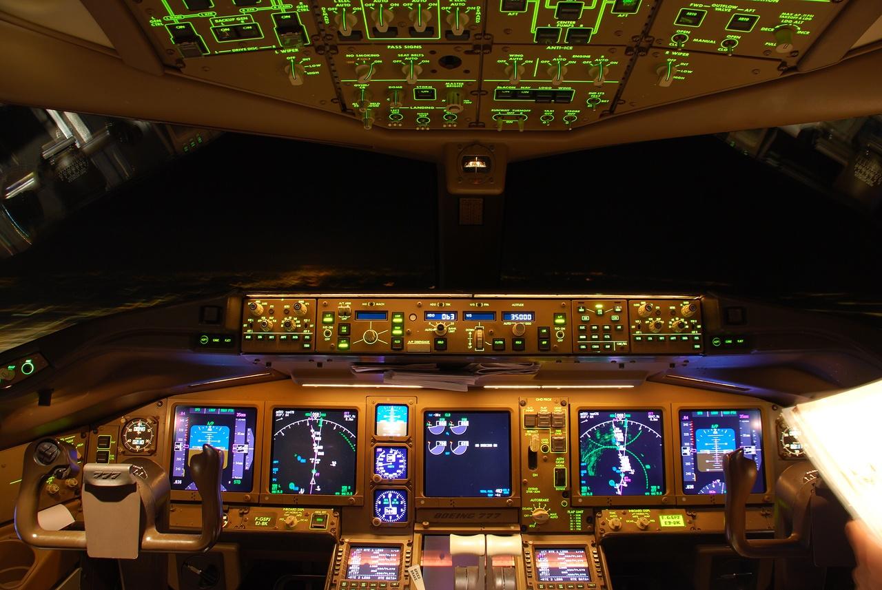 Boeing 777 Series Illuminated Cockpit Aircraft Wallpaper 3081