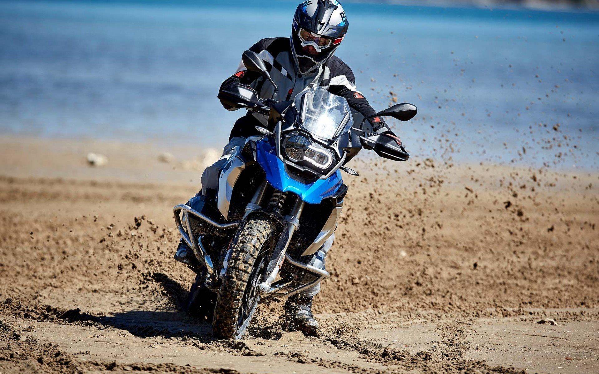 Download wallpaper BMW R1200GS, sportbikes, rally, rider