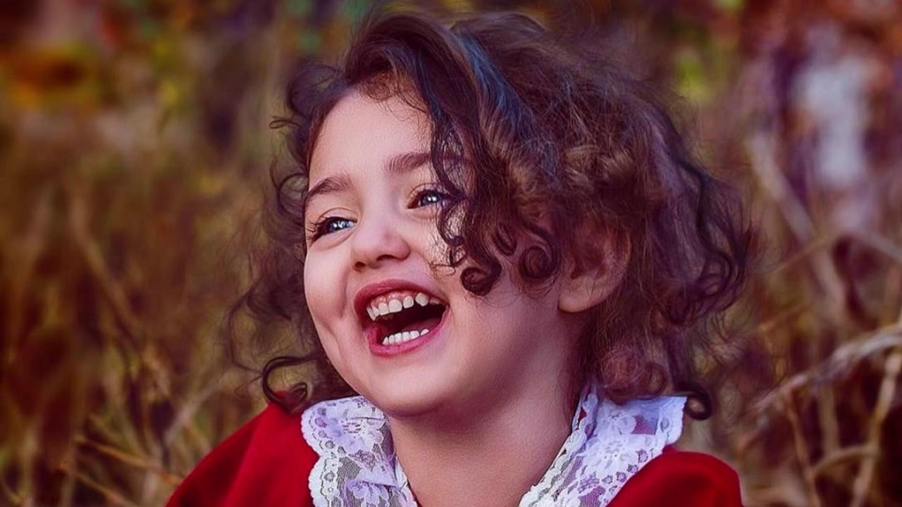 THE VIRAL GIRL Hashemzadeh Beautiful Girl In