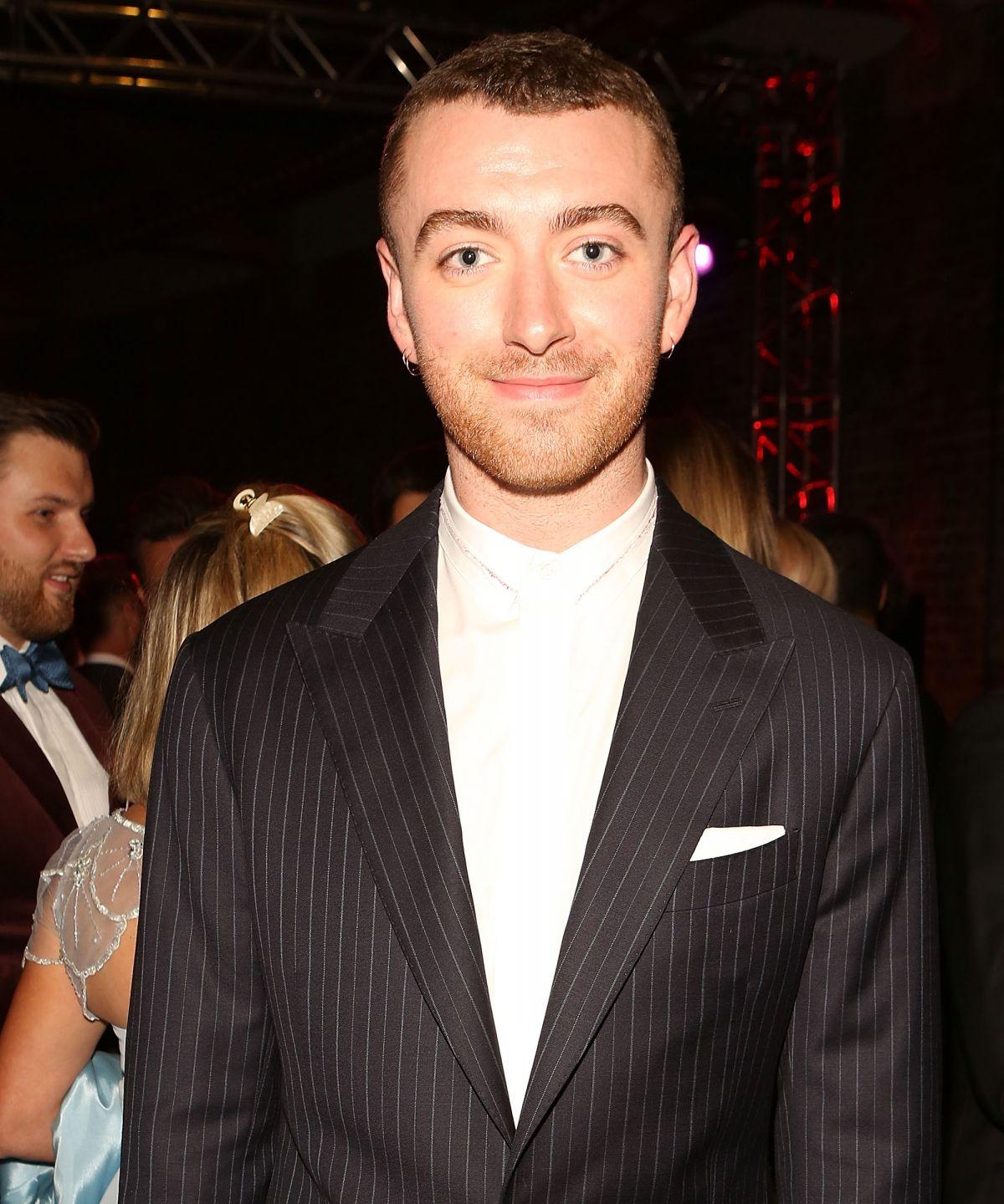 Sam Smith Gender Not Woman Or Man
