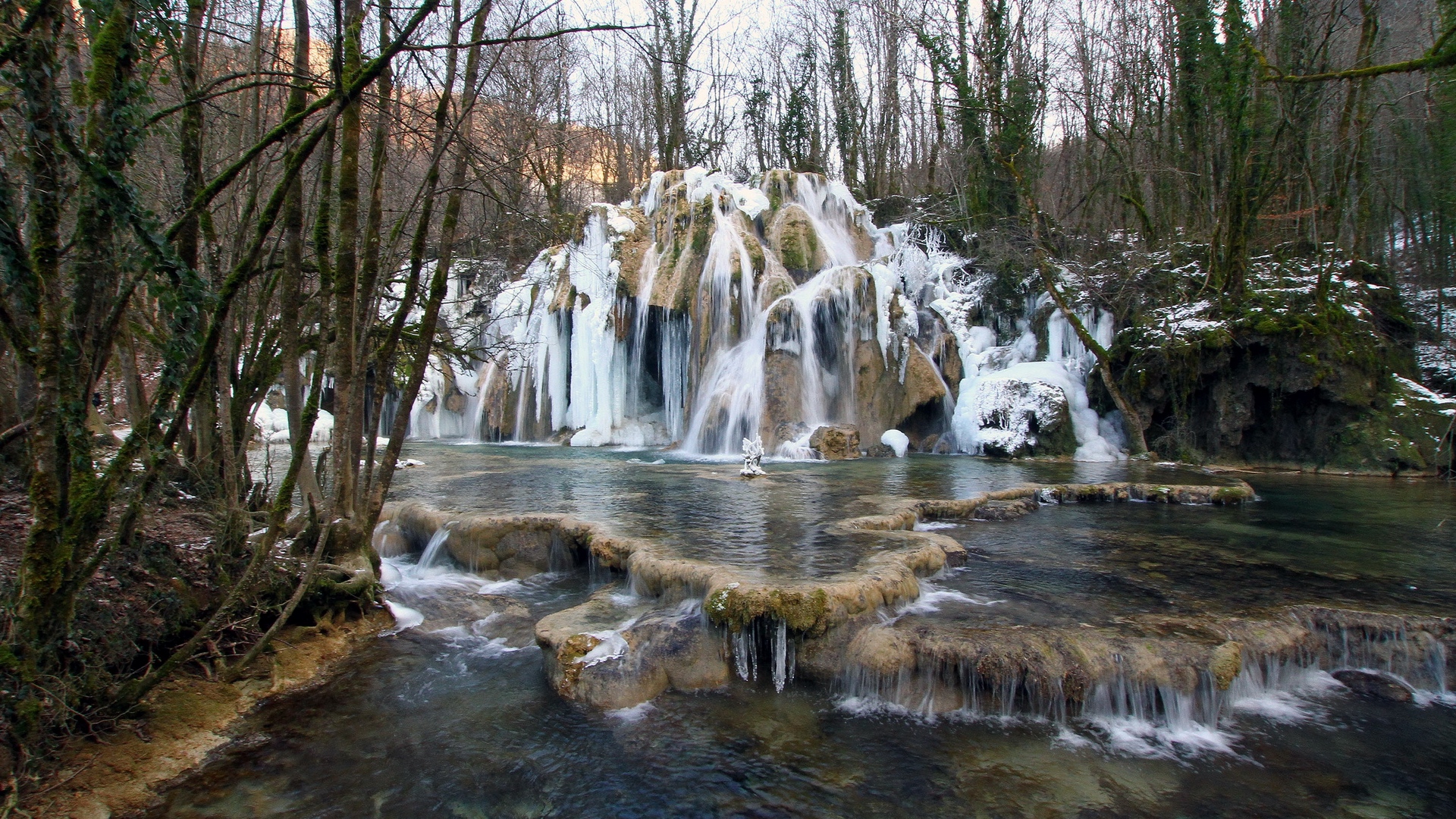 Cascade des Tufs Waterfall in France Wallpaper