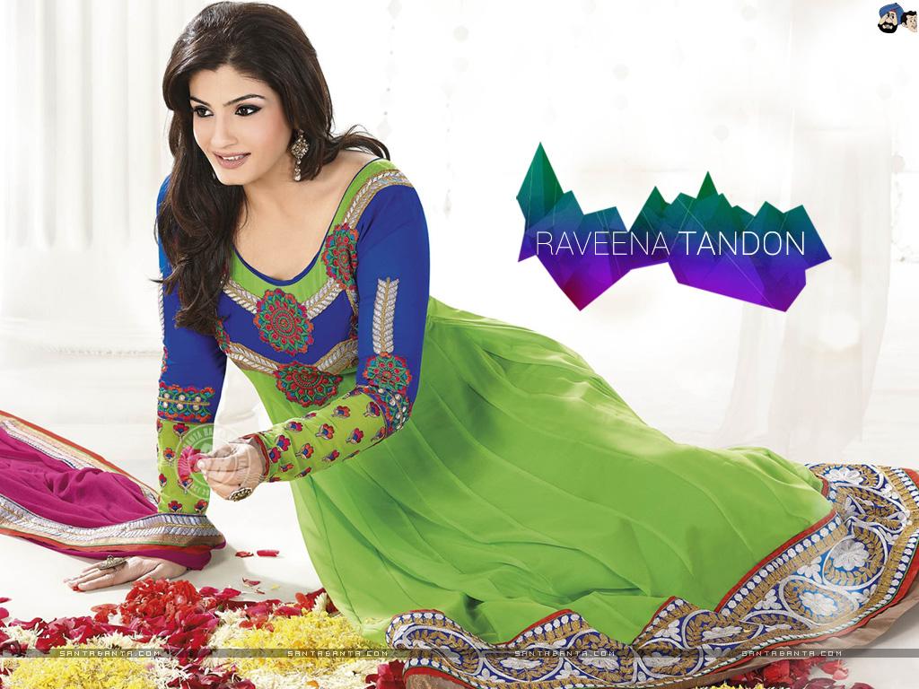 Hot Bollywood Heroines & Actresses HD Wallpaper I Indian Models