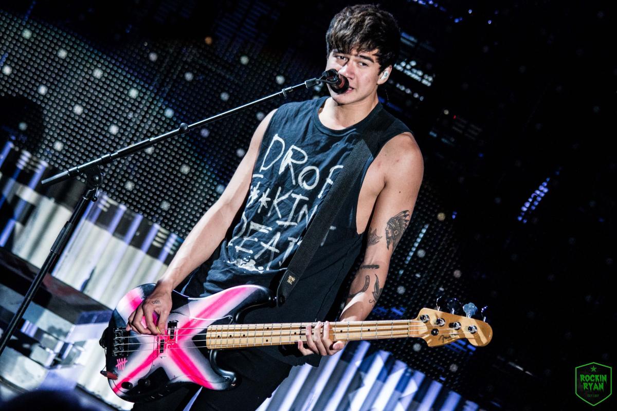 Calum Hood image Rowyso View HD wallpaper and background