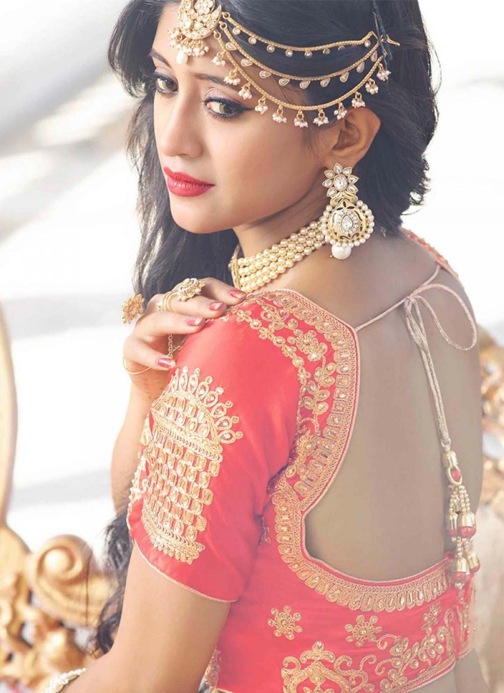 Yeh Rishta Kya Kehlata Hai actress Shivangi Joshi as Naira photo