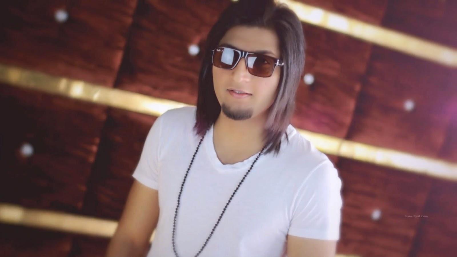 Bilal Saeed Sincerely Apologized For Video Scandal | Reviewit.pk