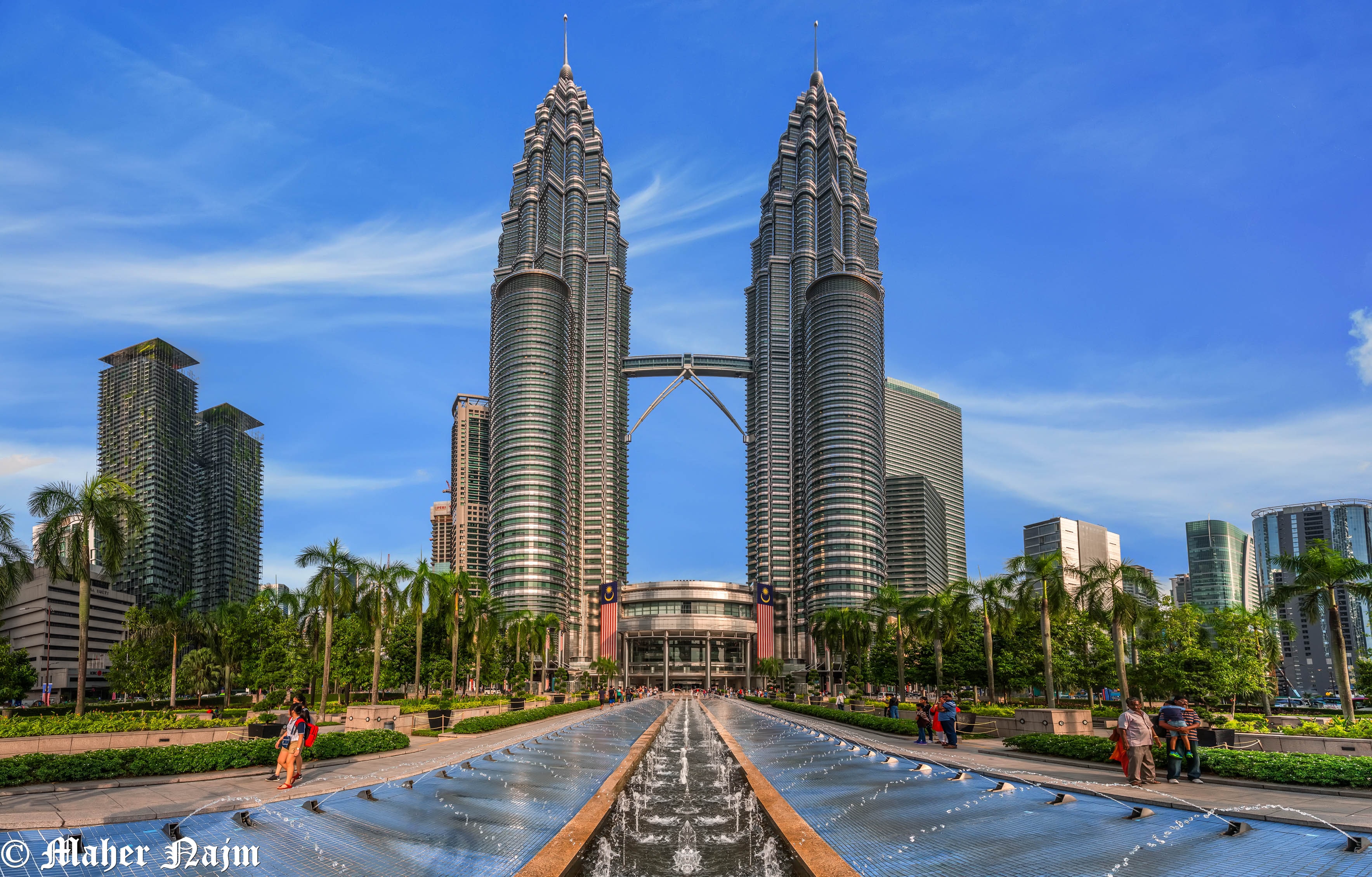 Petronas Twin Towers free image
