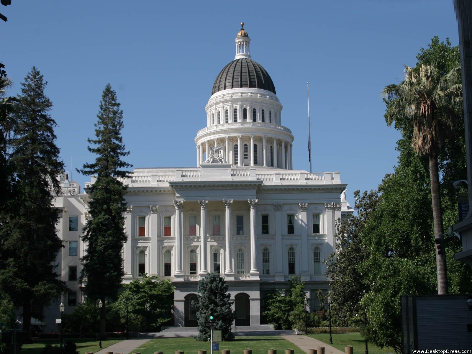 Desktop Wallpaper Natural Background Sacramento State Capitol