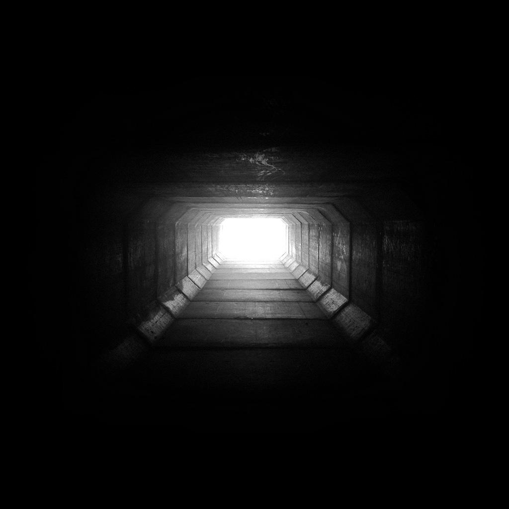 Free download The Light At The End Of The Tunnel Download iPadiPad2