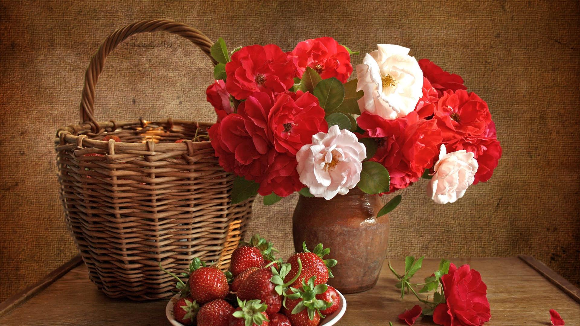 Download wallpaper 1920x1080 flowers, flower, strawberry, still life
