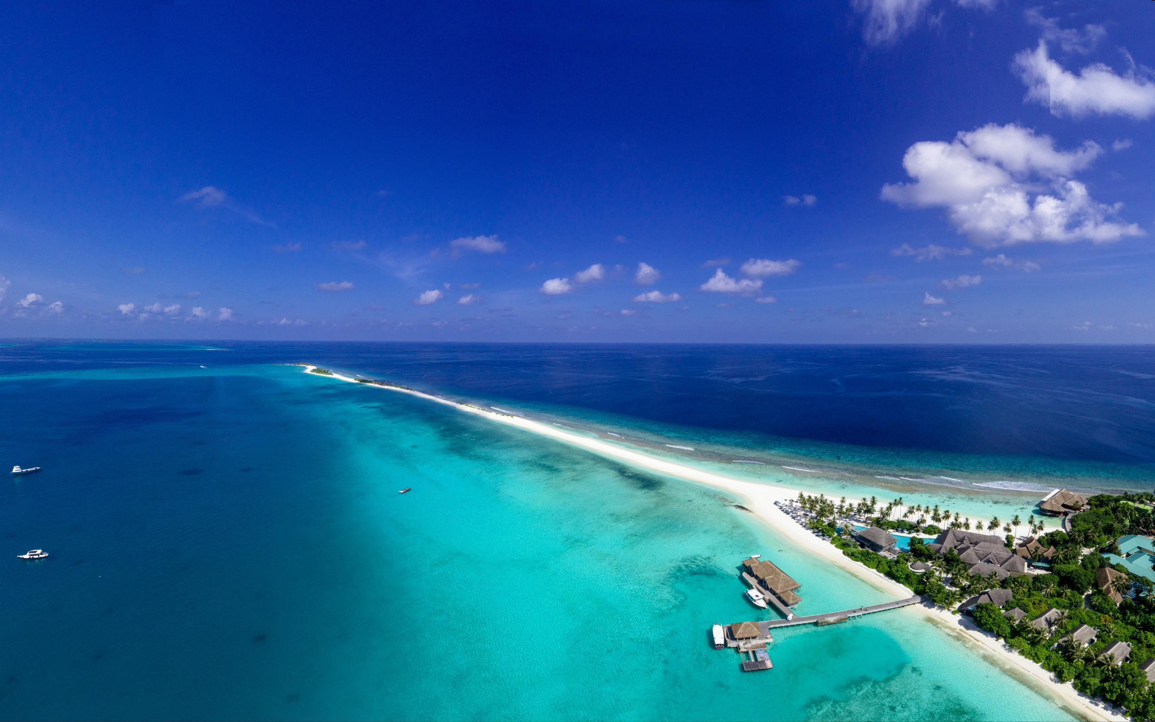 Download wallpaper 3840x2400 island, ocean, aerial view, tropics