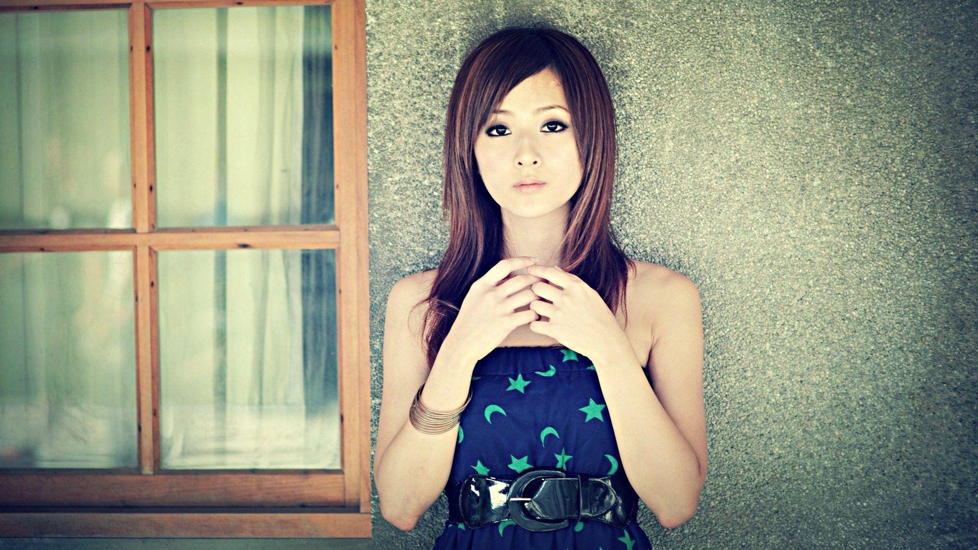 Wallpaper Asian Girl