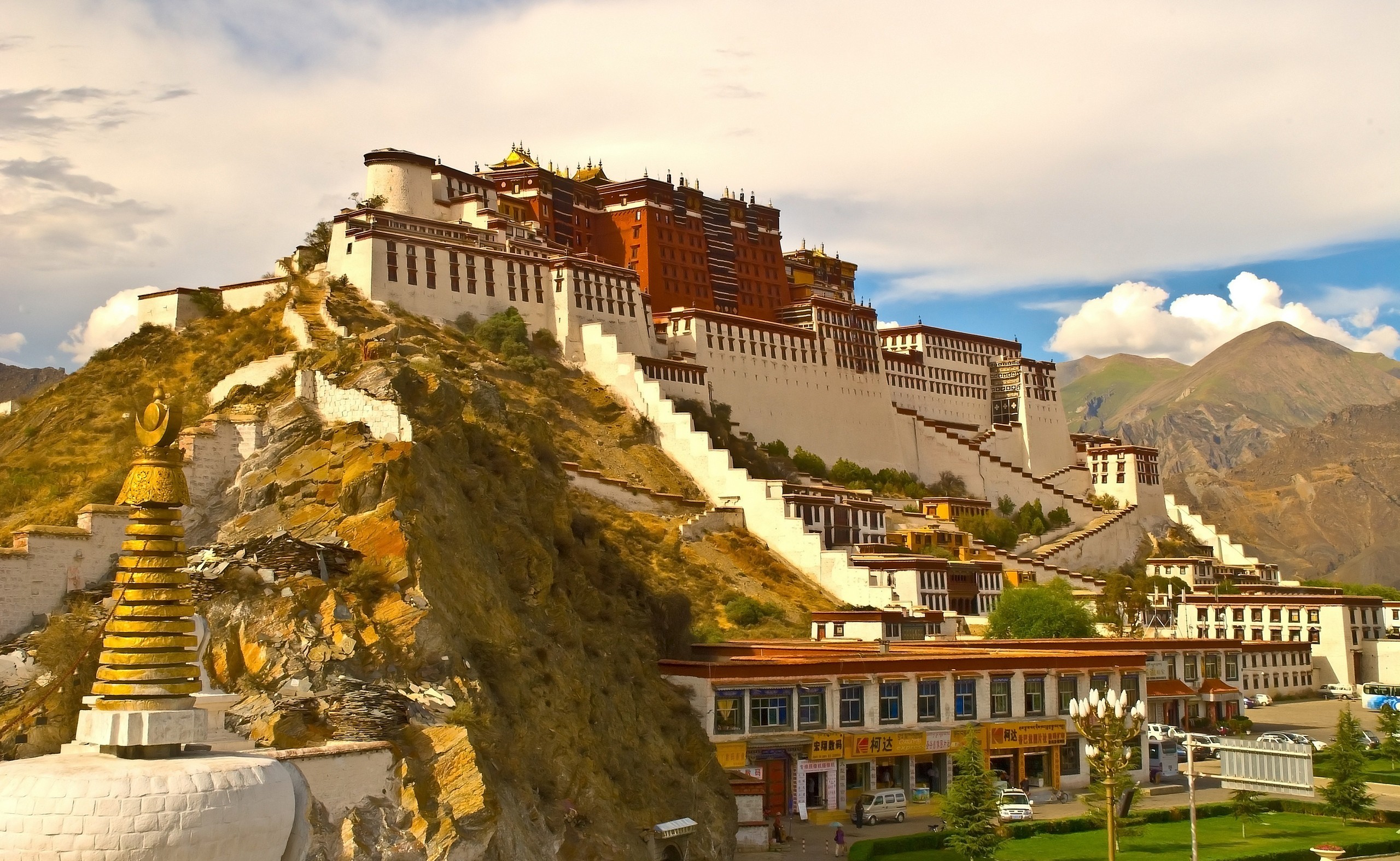 Potala Palace HD Wallpaper