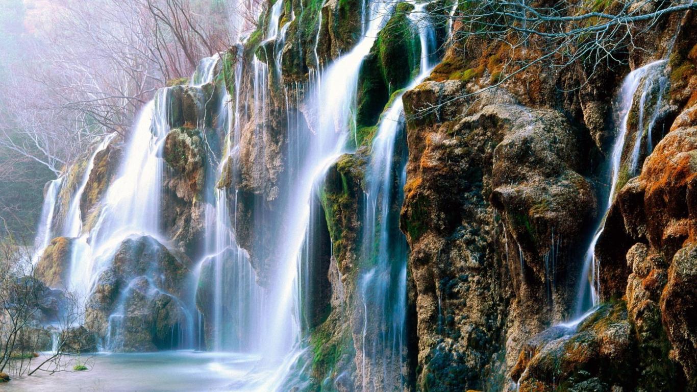 Pretty Mountain Waterfall Wallpaper HD