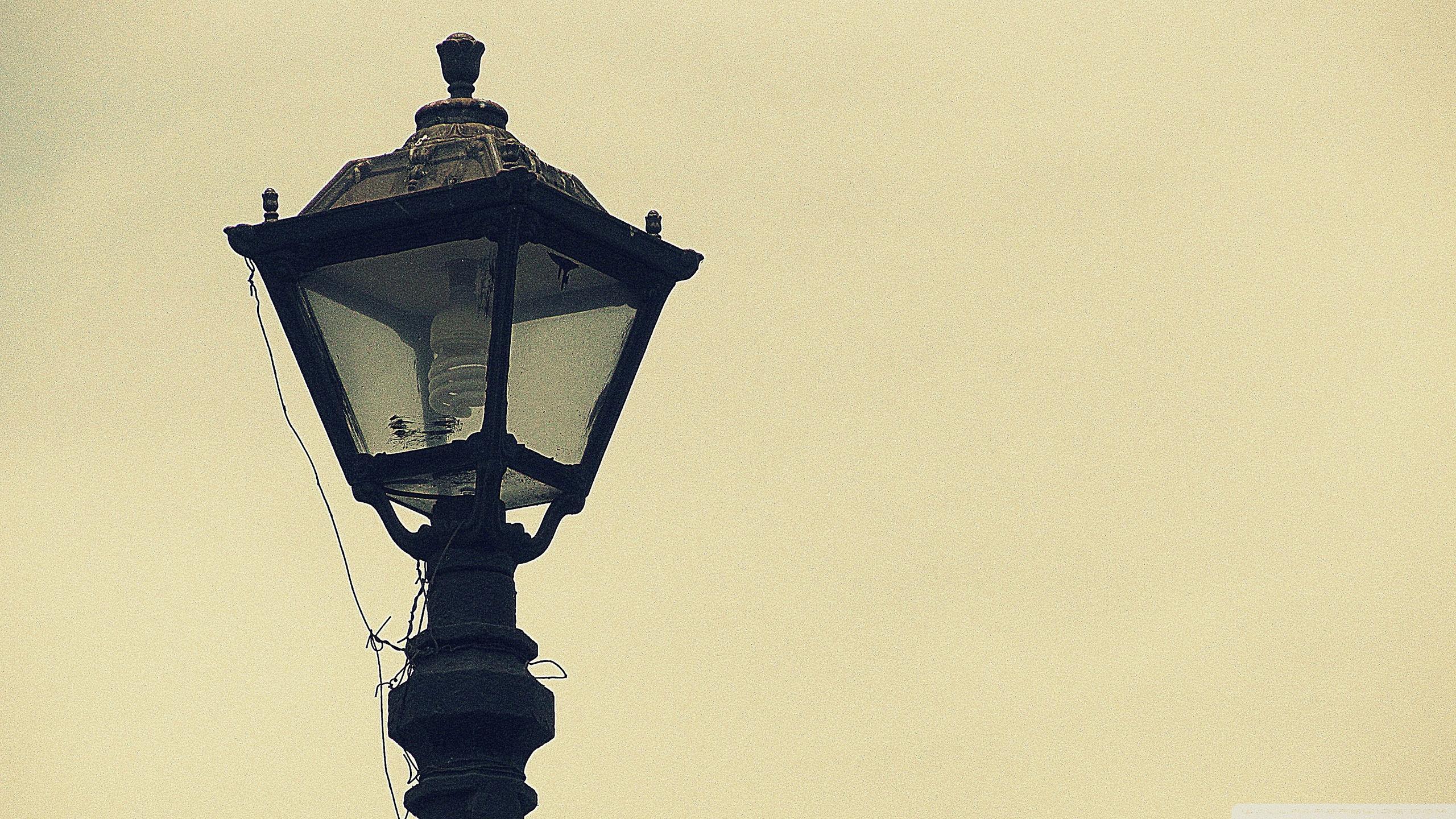 Old Street Lamp ❤ 4K HD Desktop Wallpaper for 4K Ultra HD TV • Wide