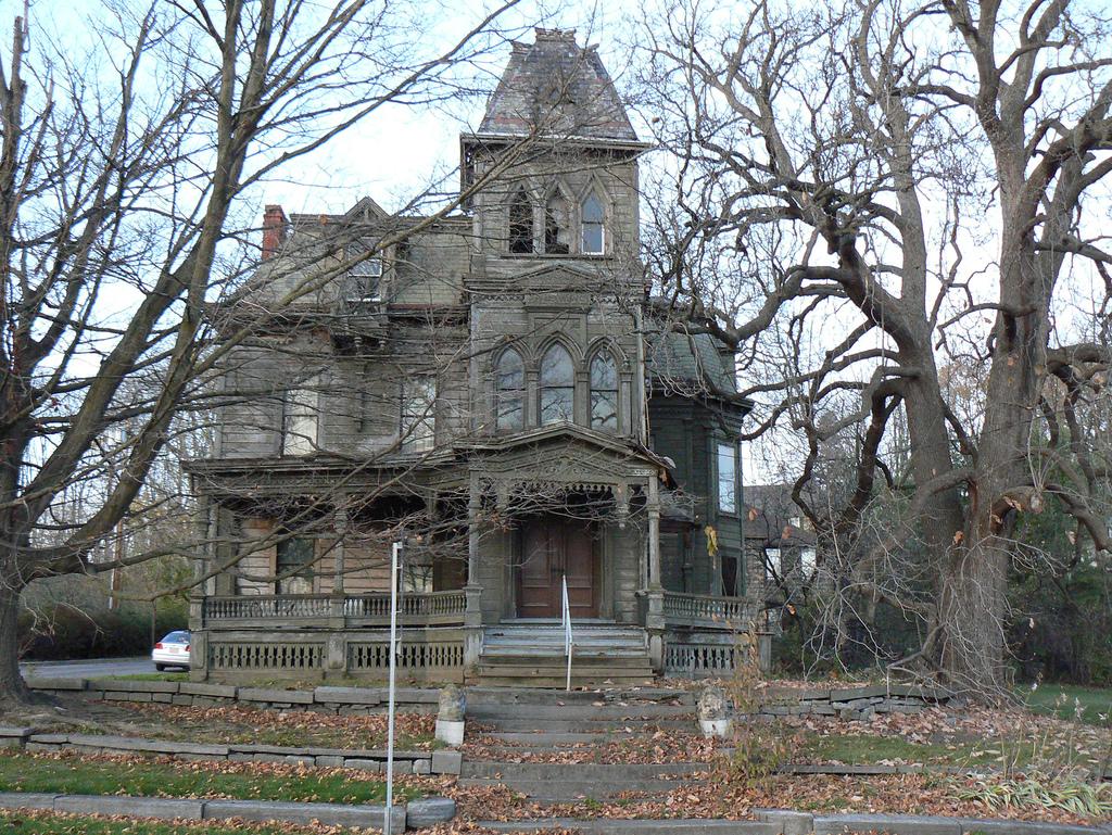 Places of Fancy: Where Is the 'Addams Family' Mansion?