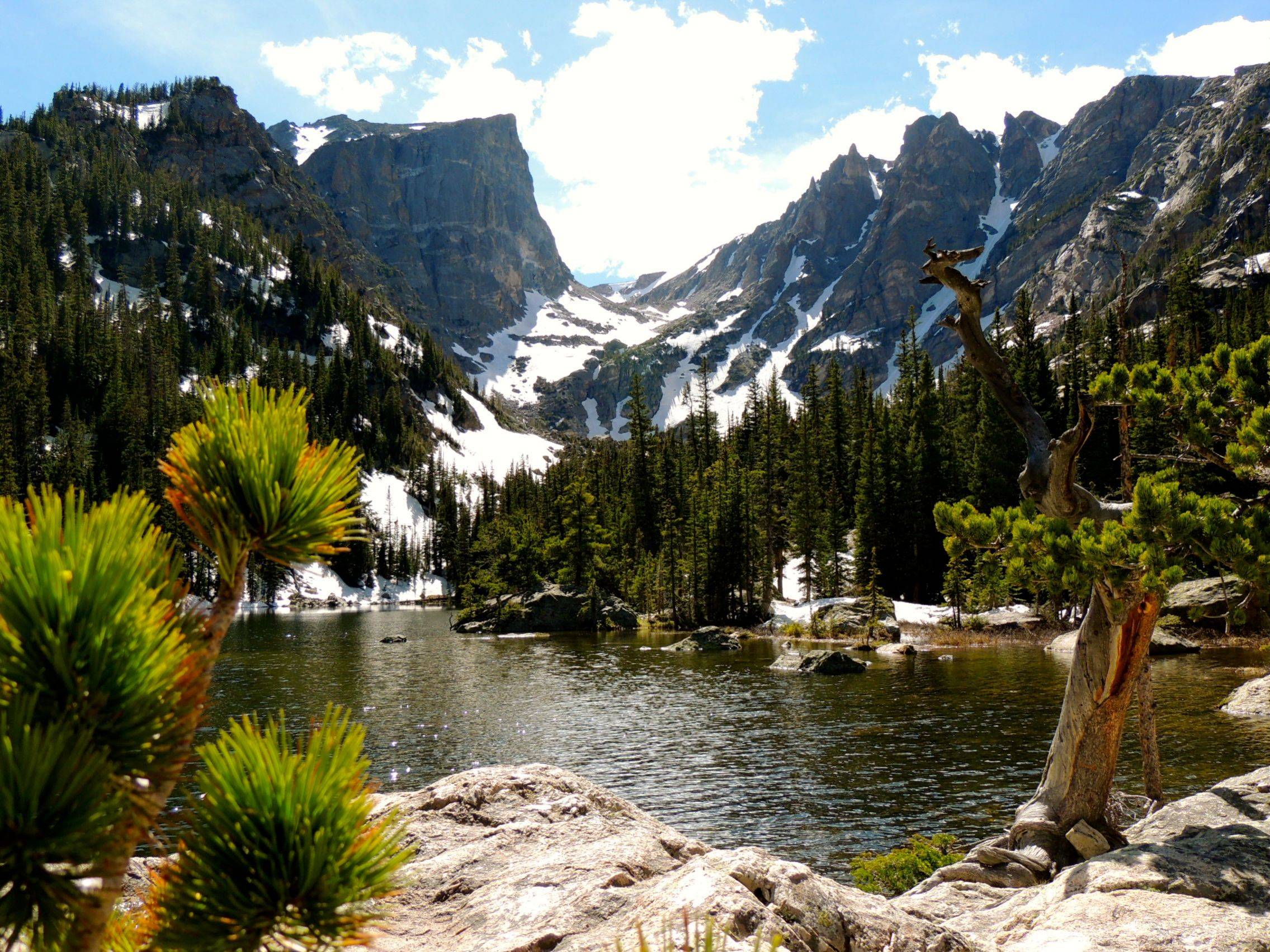 Dream Lake, Rocky Mountain National Park, CO [2204x1704][OC]
