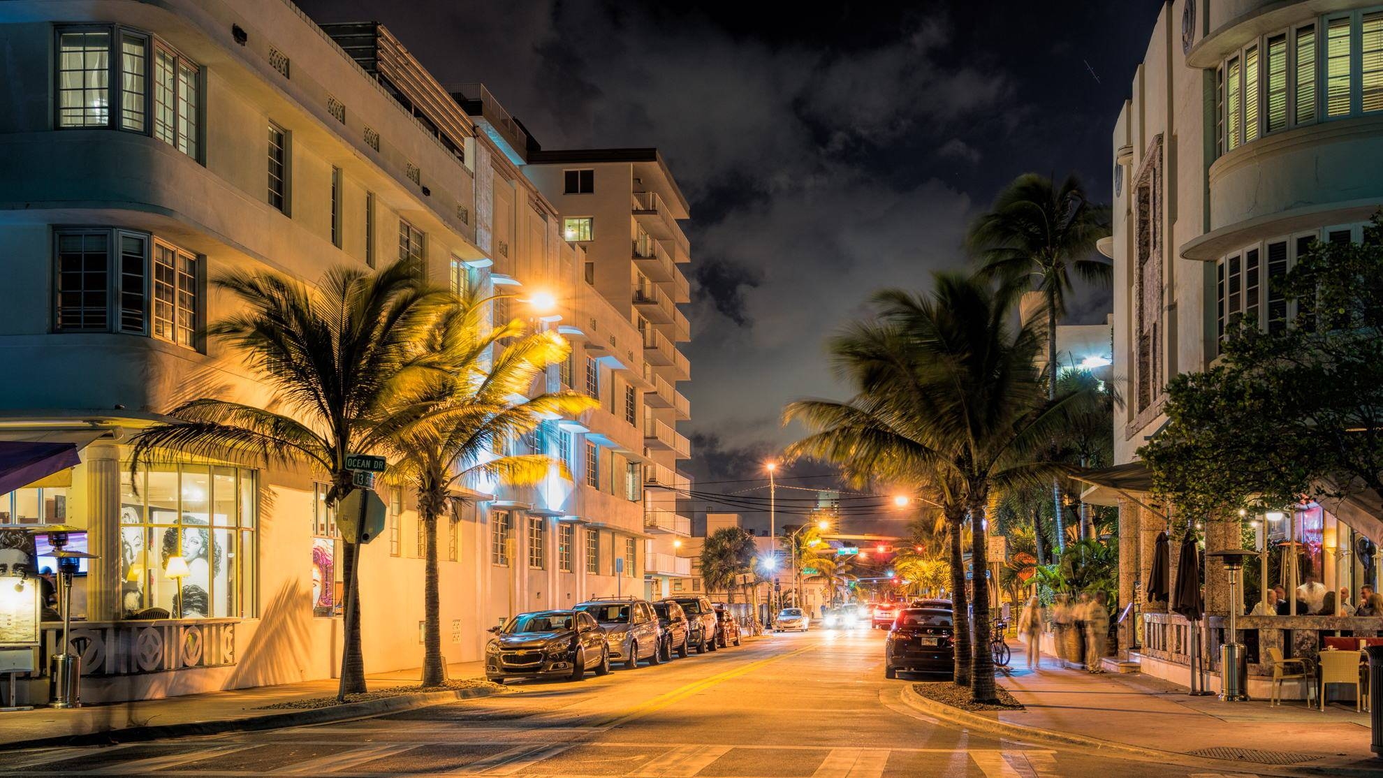 Wallpaper Miami, Florida, fires, street, evening, vice city, palm