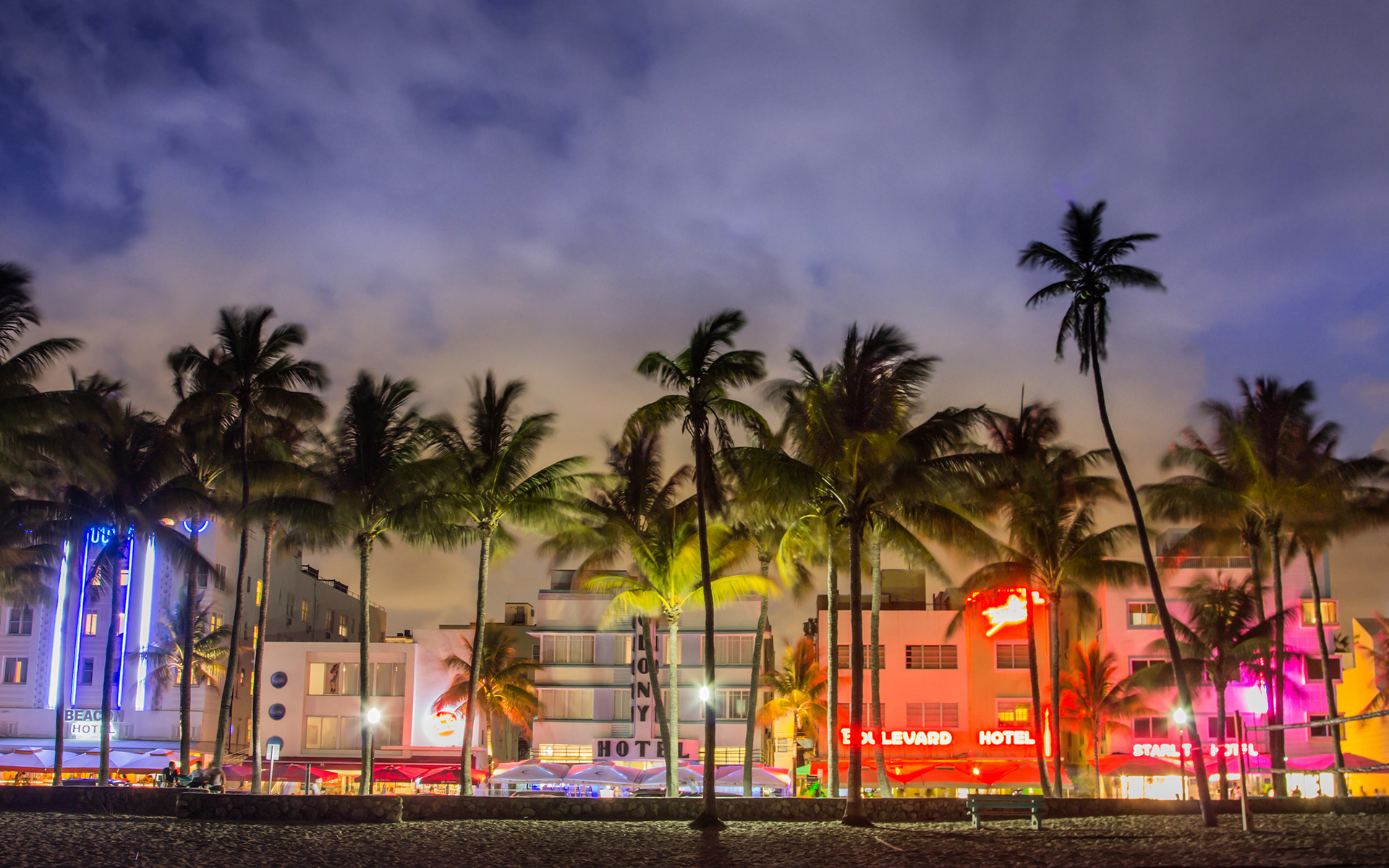 Miami beach night florida wallpaperx1200