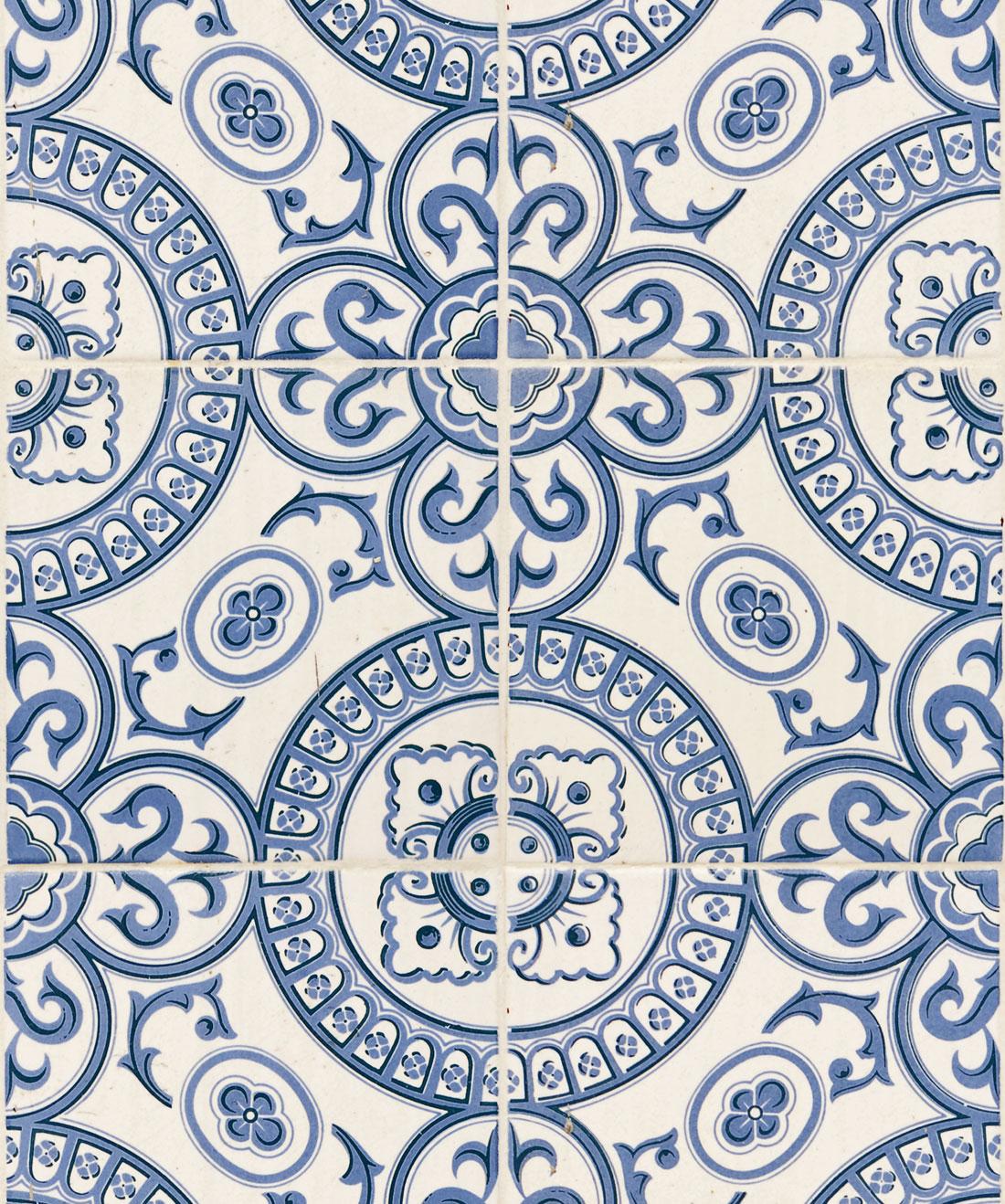 Heritage Tiles Wallpaper, Kemra. Milton & King