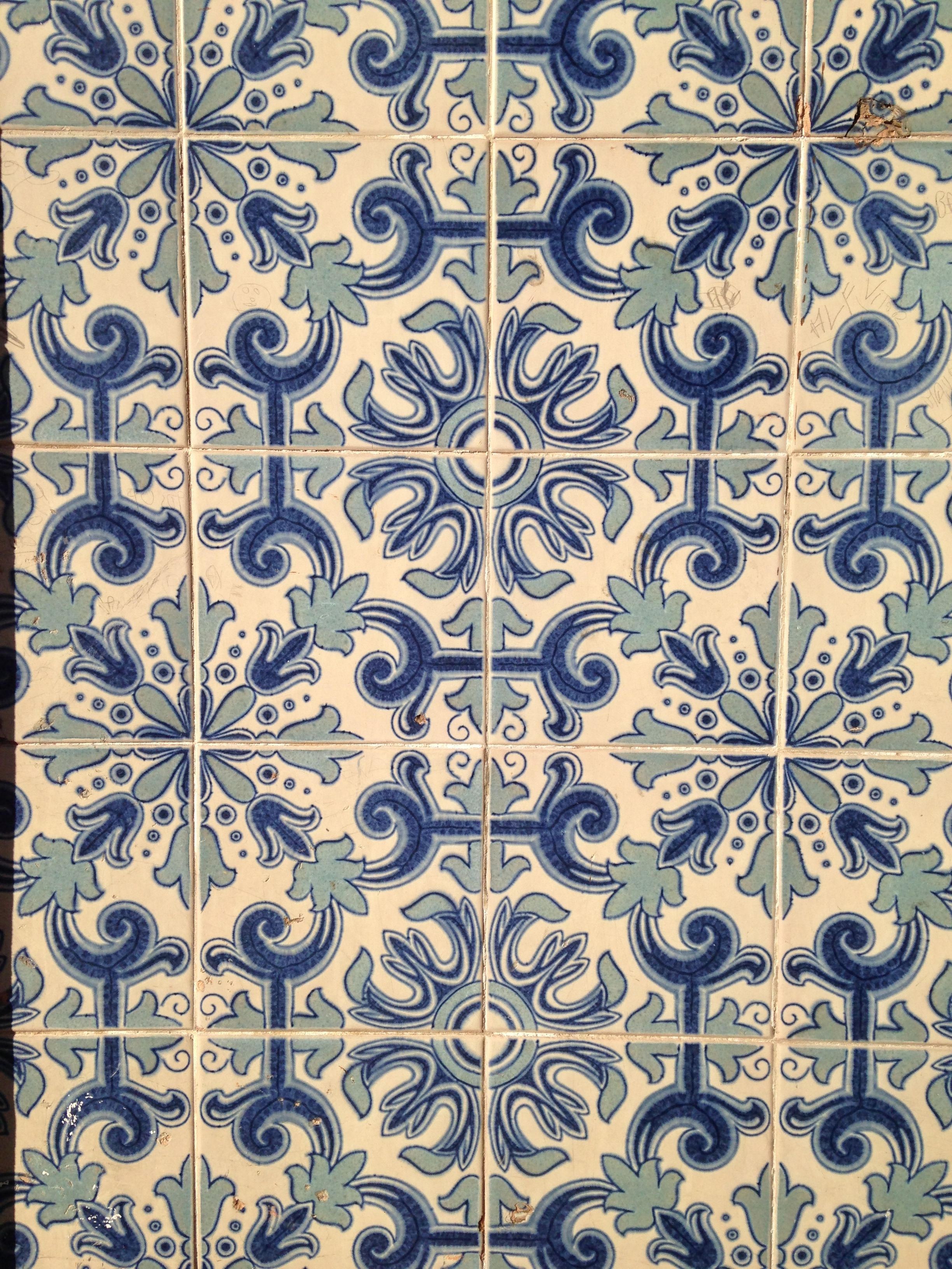Portuguese tiles wallpaper for your iPhone. tiles、patchwork