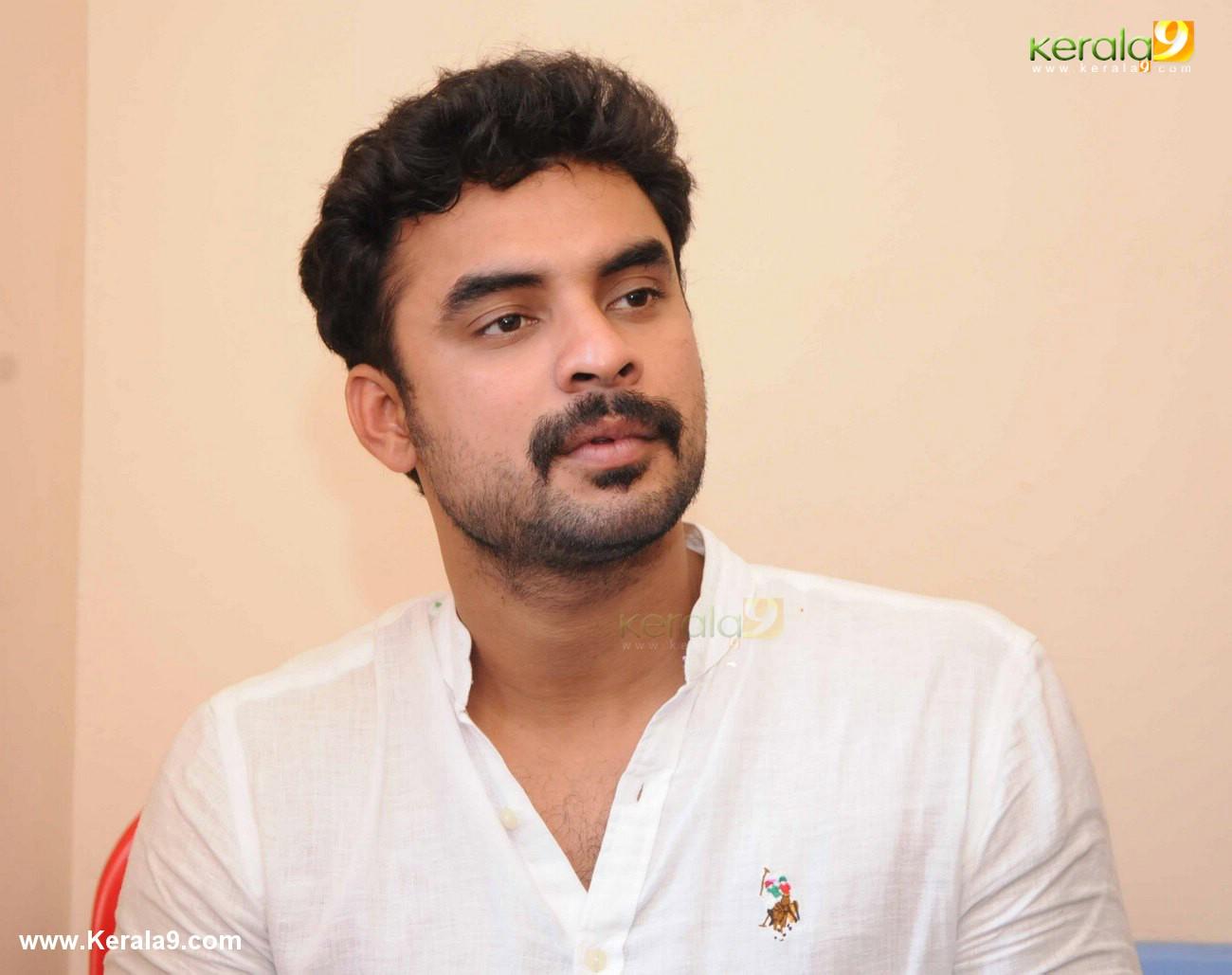 Photo: Tovino Thomas shows off his cool hair-do and new makeover |  Malayalam Movie News - Times of India