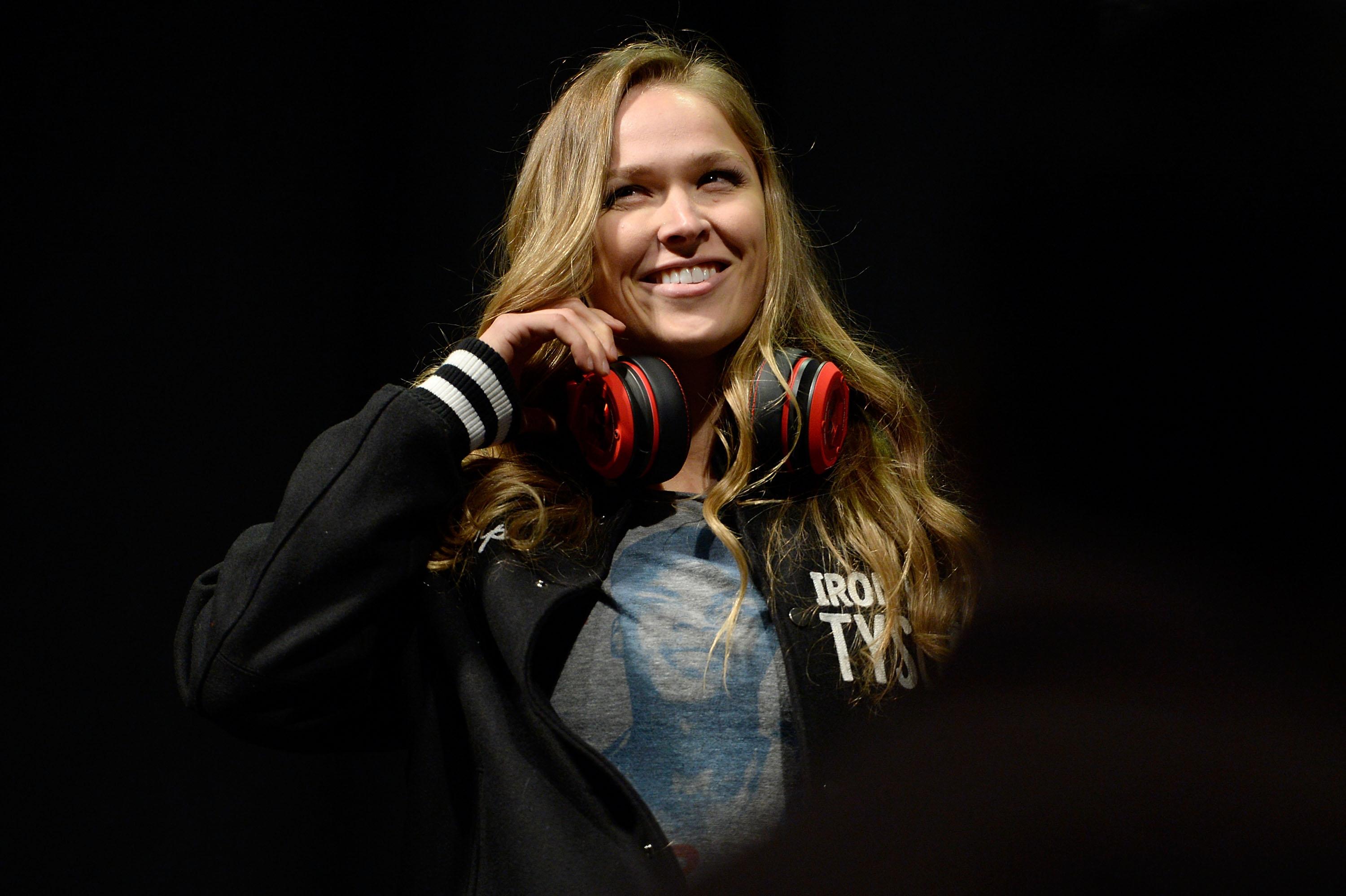 Ronda Rousey Wallpaper High Resolution and Quality Download