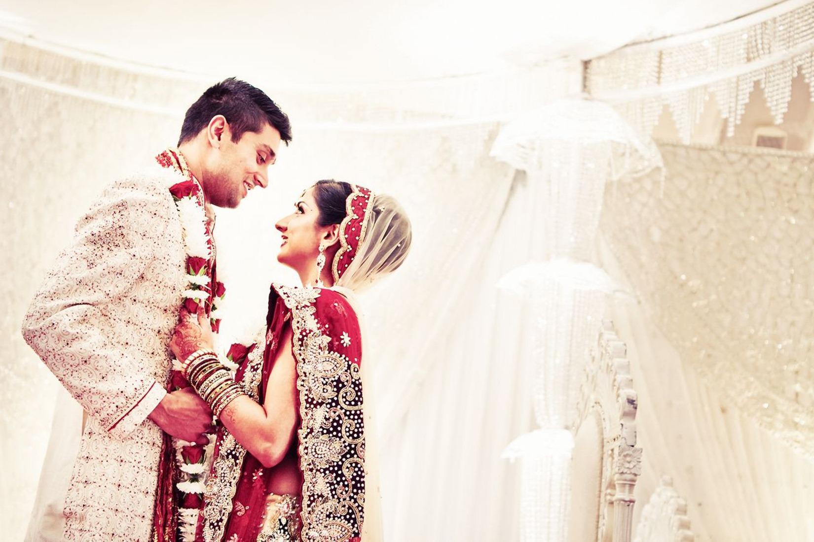Indian Wedding Dresses HD Wallpaper