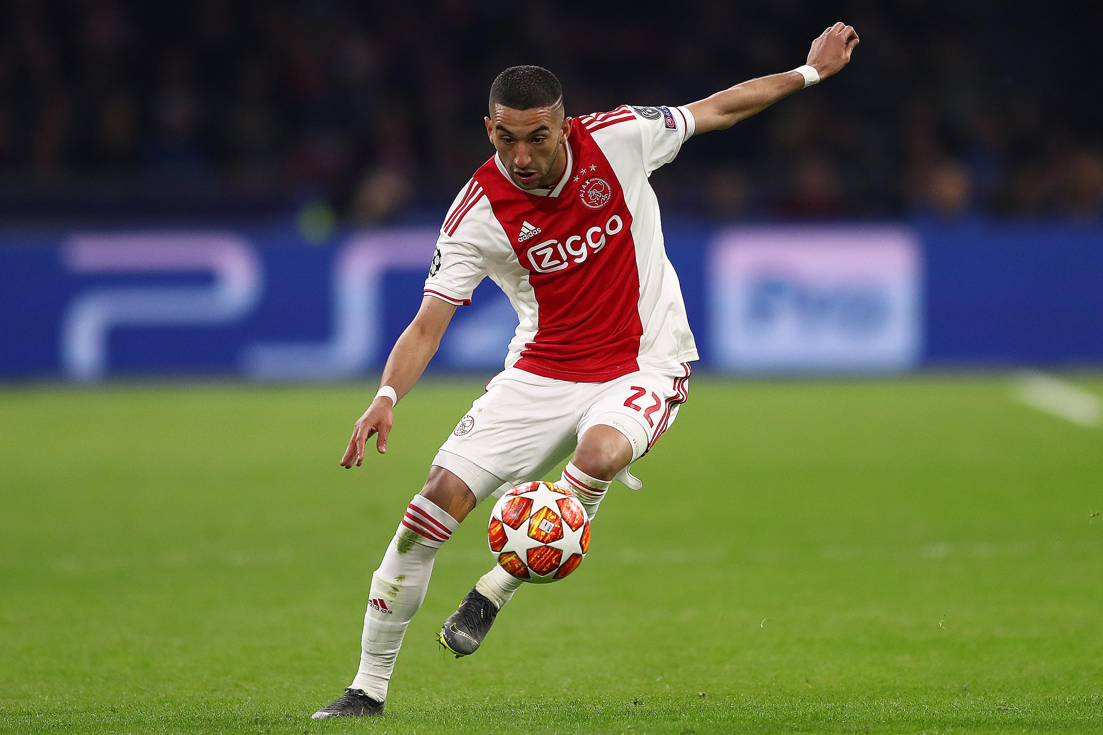 Everton should not get pulled into the Hakim Ziyech transfer race