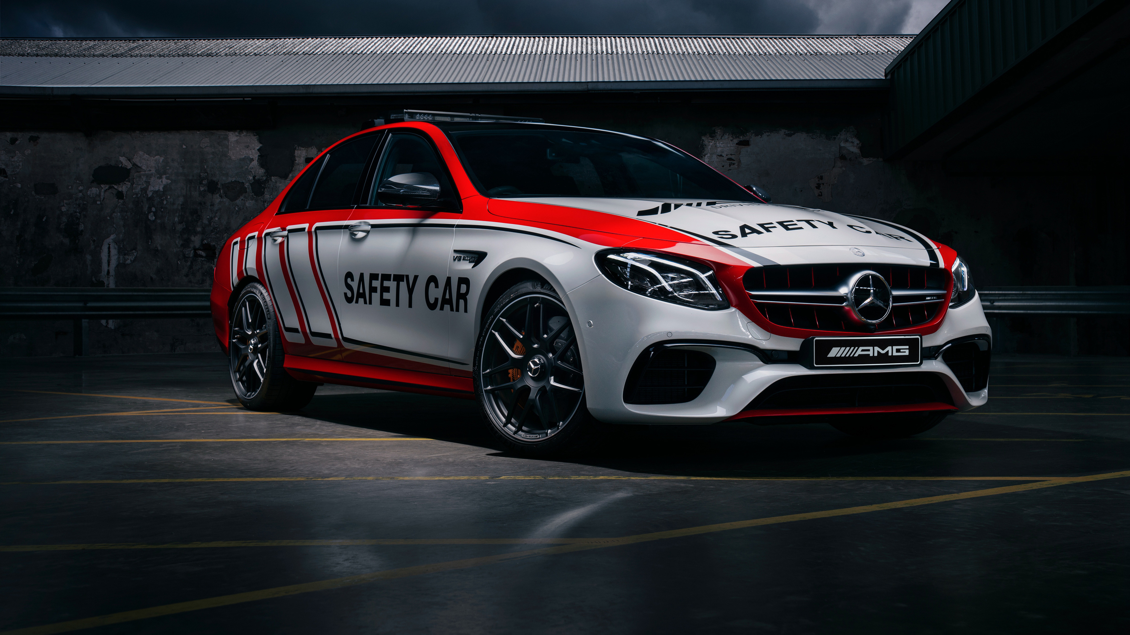 Mercedes amg обои 4к