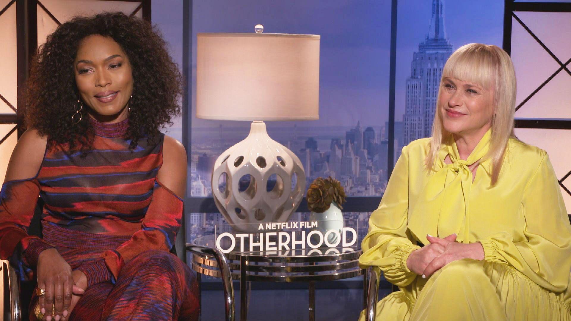 Felicity Huffman Reflects on Bringing Her Own Mothering Experiences