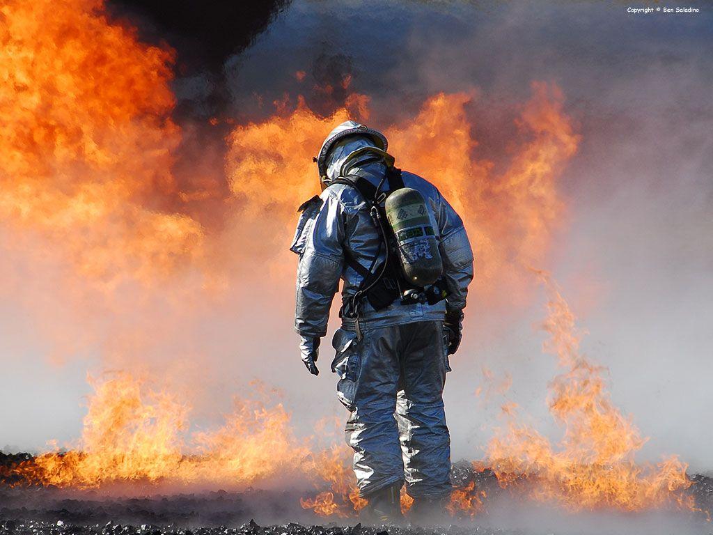 Ben Saladino's Fire scene photo and fire photography