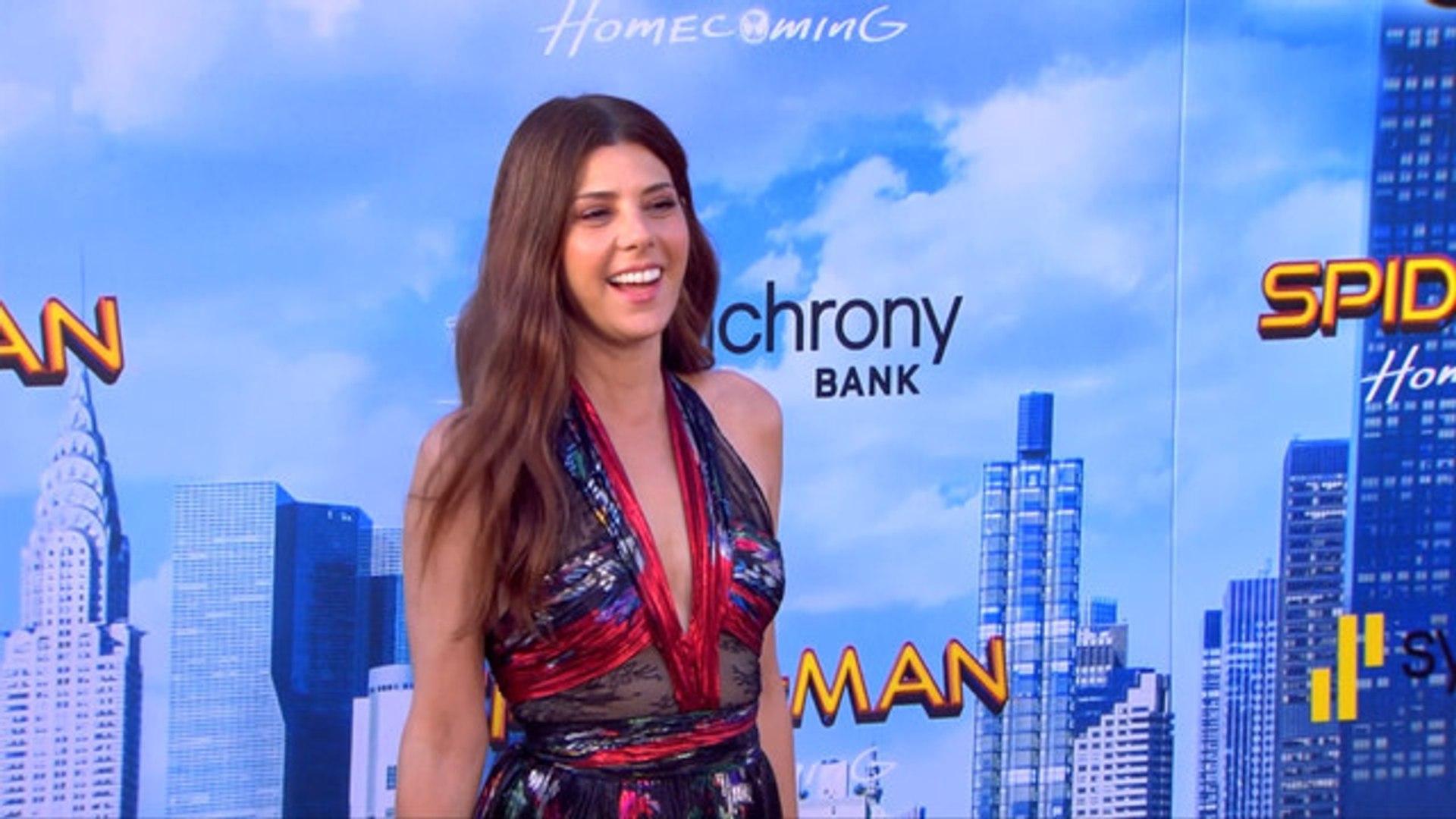 Marisa Tomei Steals The Show As A Much Younger Aunt May In 'Spider