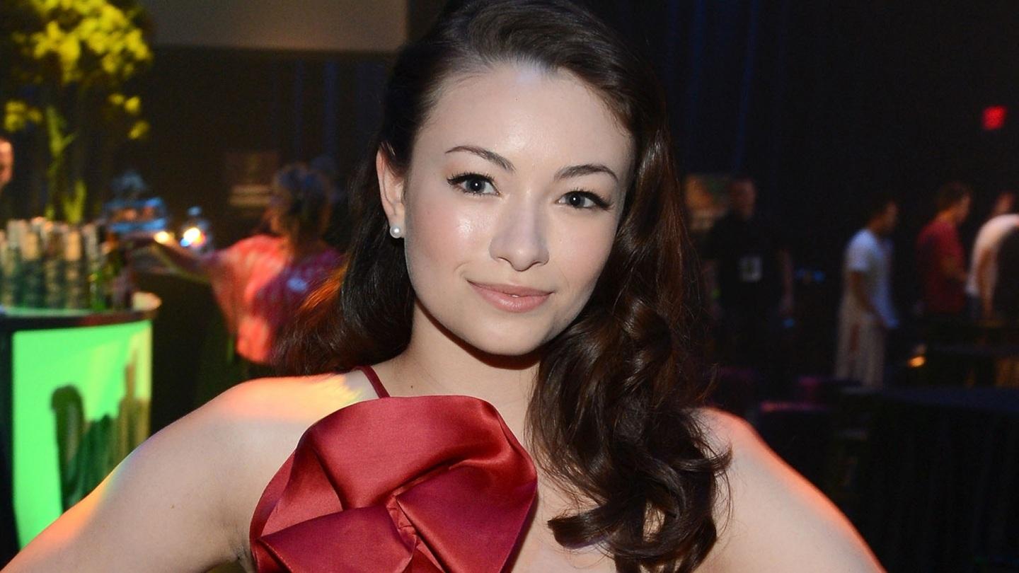 Jodelle Ferland Wallpapers - Wallpaper Cave