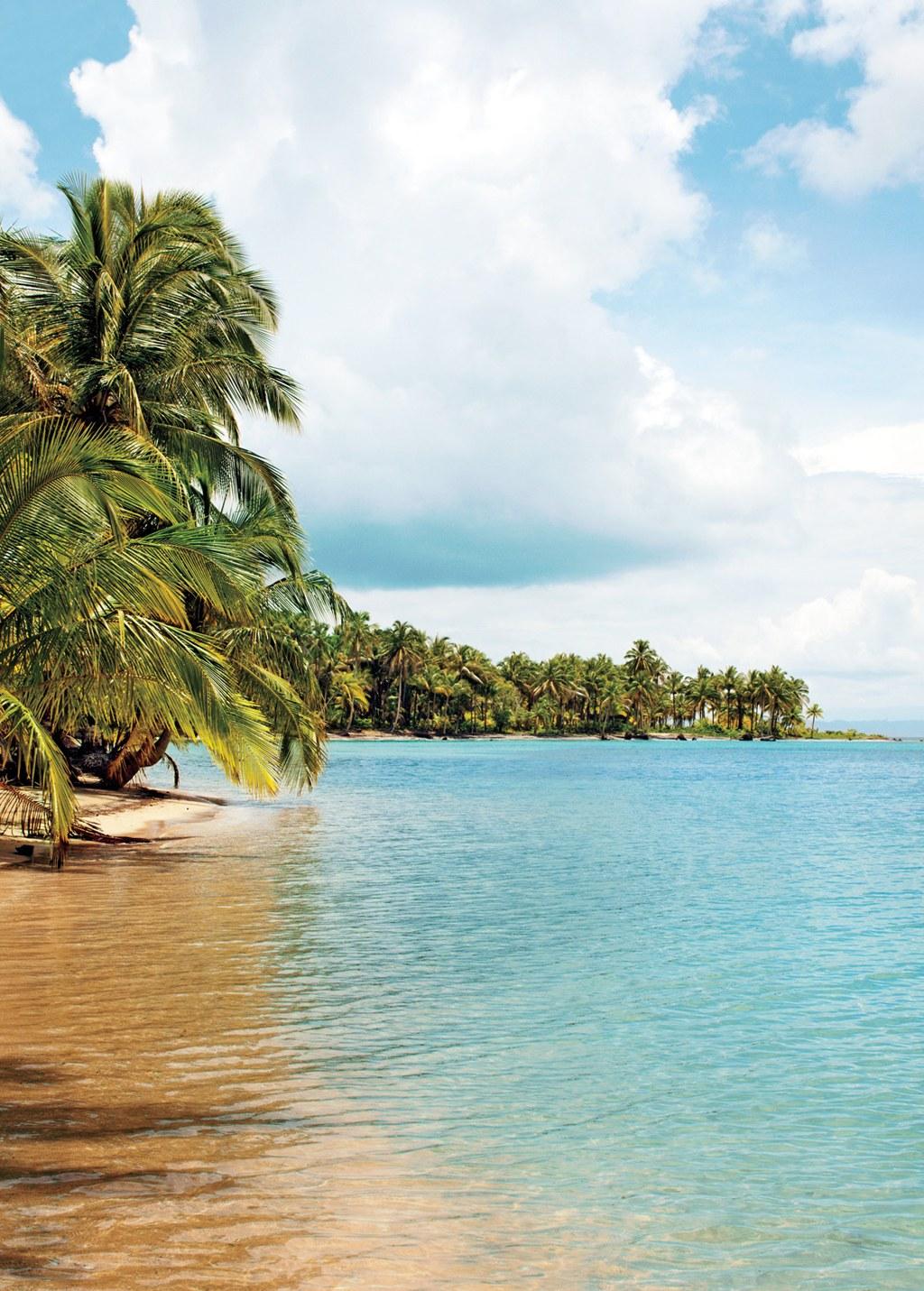 The Seductively Sleepy Islands of Bocas del Toro, Panamaé